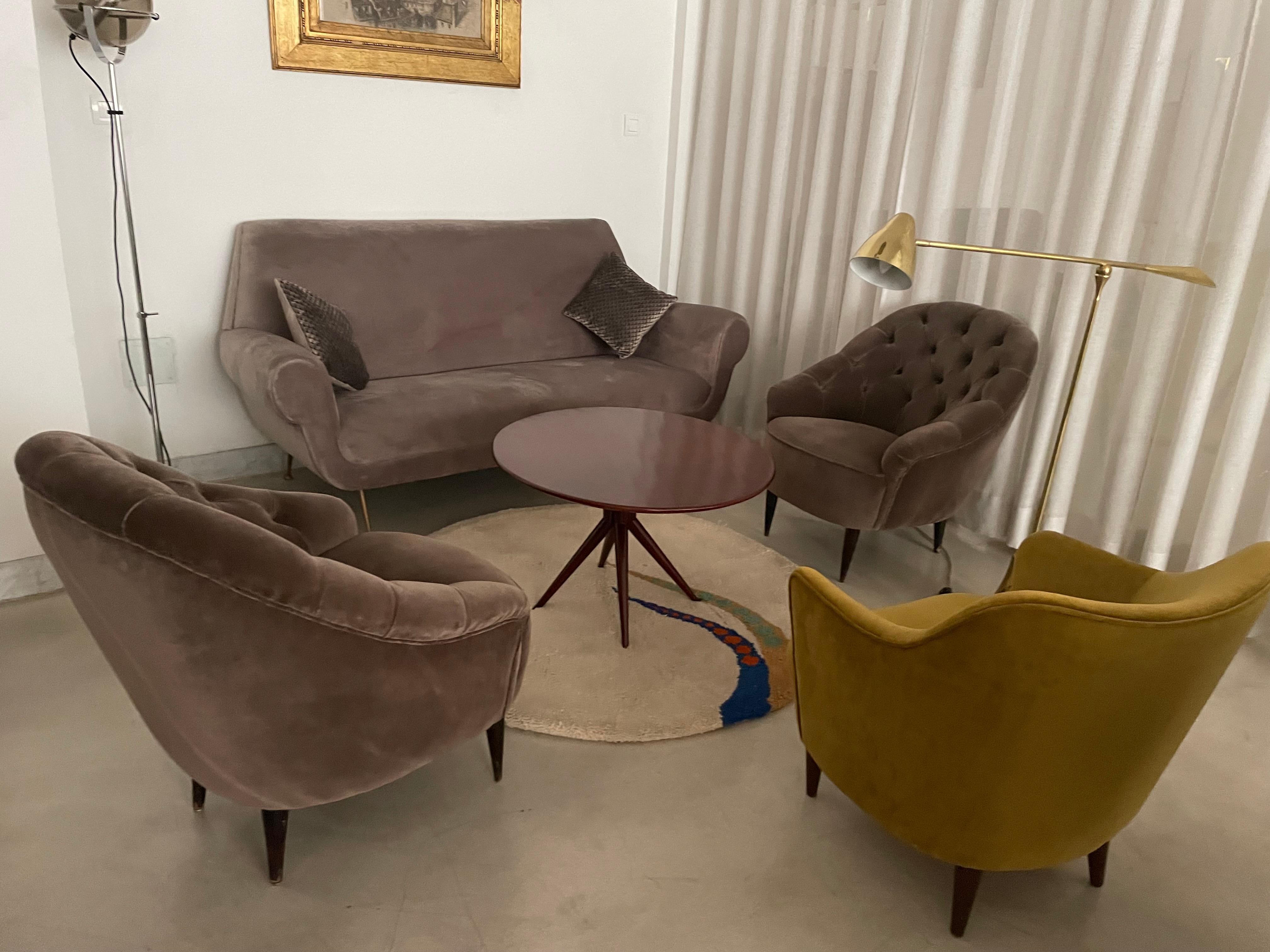 Italian Midcentury Restored Velvet Sofa by Gigi Radice for Minotti, 1950s 14