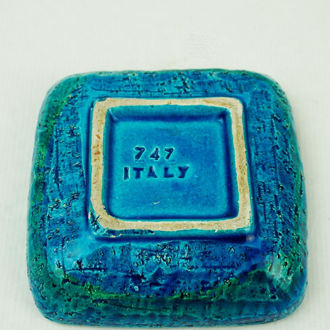 Glazed Italian Midcentury Rimini Blu Ceramic Ashtray by Aldo Londi for Bitossi For Sale