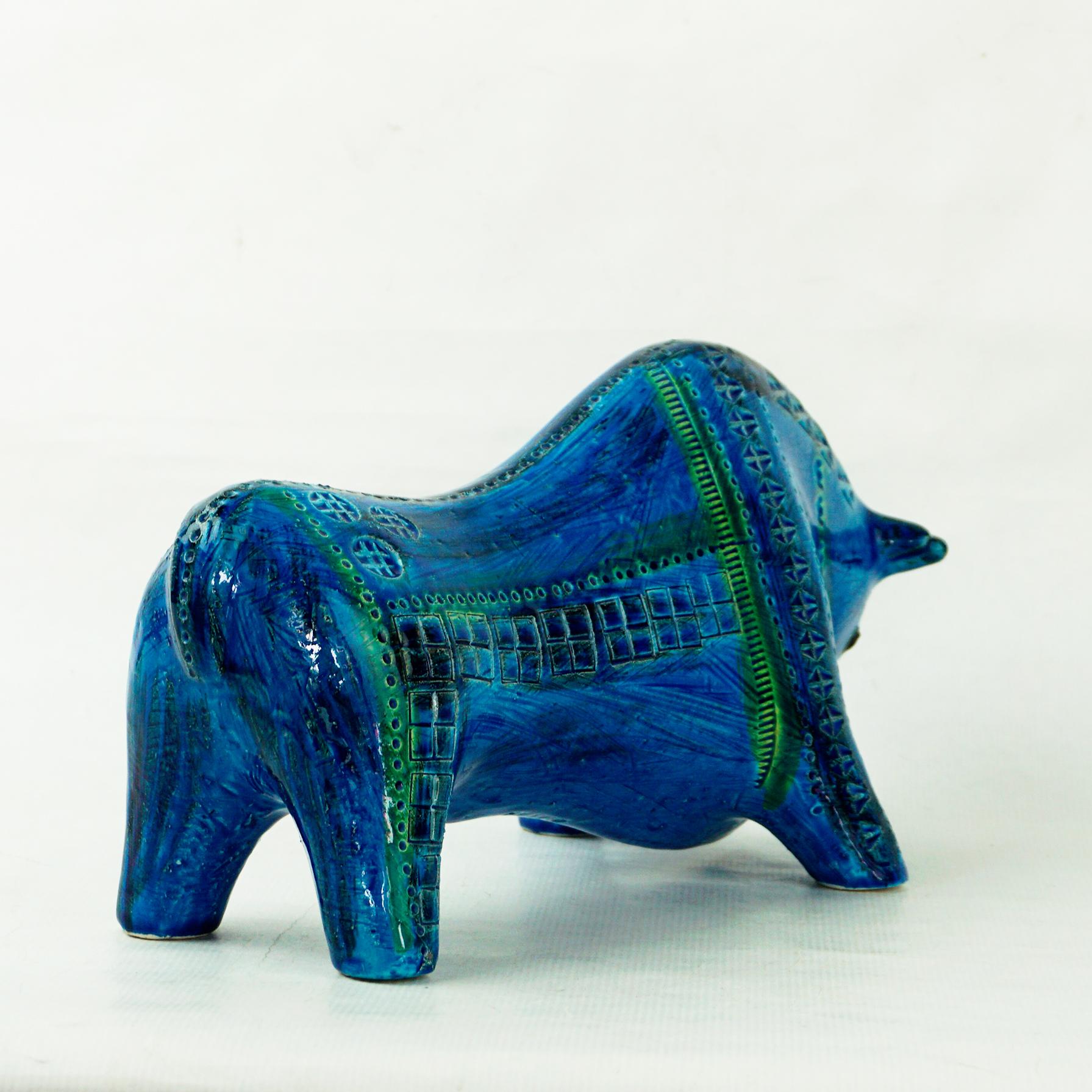 Mid-20th Century Italian Mid-Century Rimini Blu Ceramic Bull Designed by Aldo Londi for Bitossi