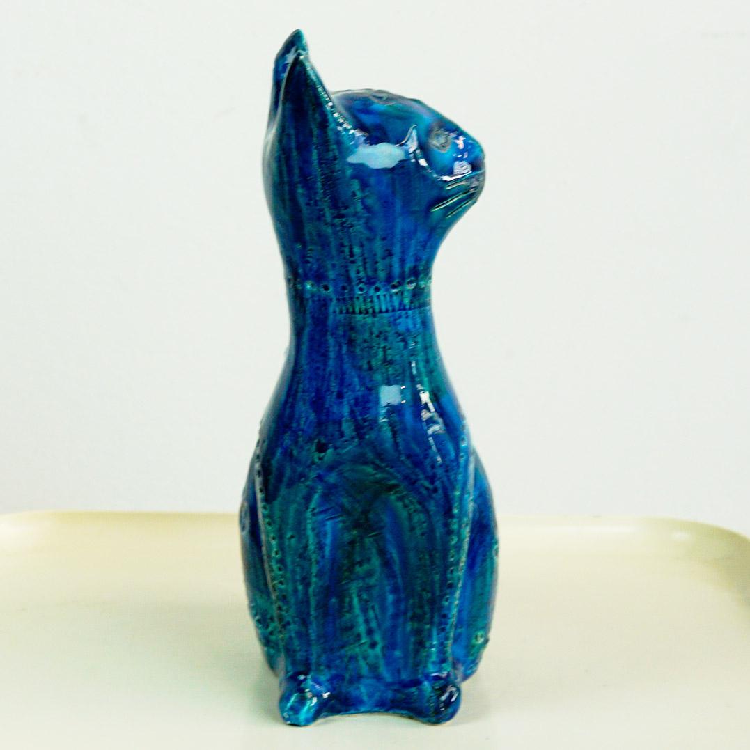 Gato de cerámica italiano de mediados de siglo Rimini Blu de Aldo Londi para Bitossi en Bueno estado para la venta en Vienna, AT