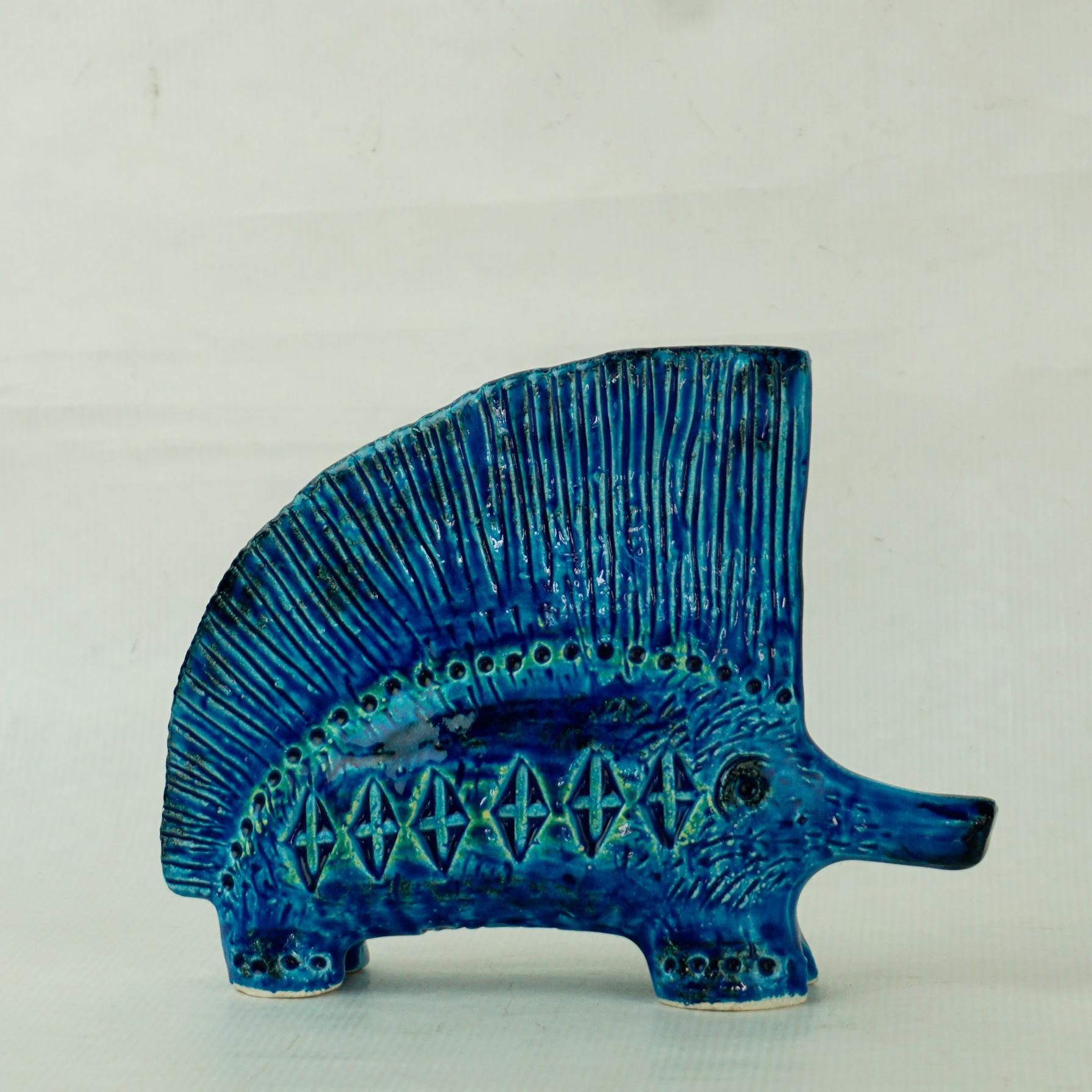 Italian Midcentury Rimini Blu Ceramic Porcupine by Aldo Londi for Bitossi In Good Condition In Vienna, AT