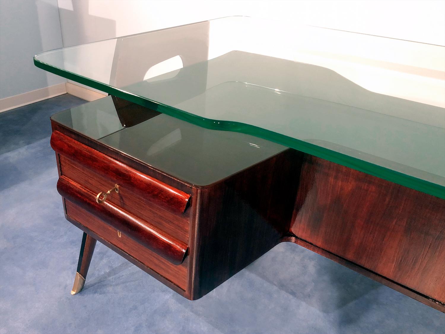 Italian Midcentury Rosewood Executive Desk by Vittorio Dassi, 1950s 3