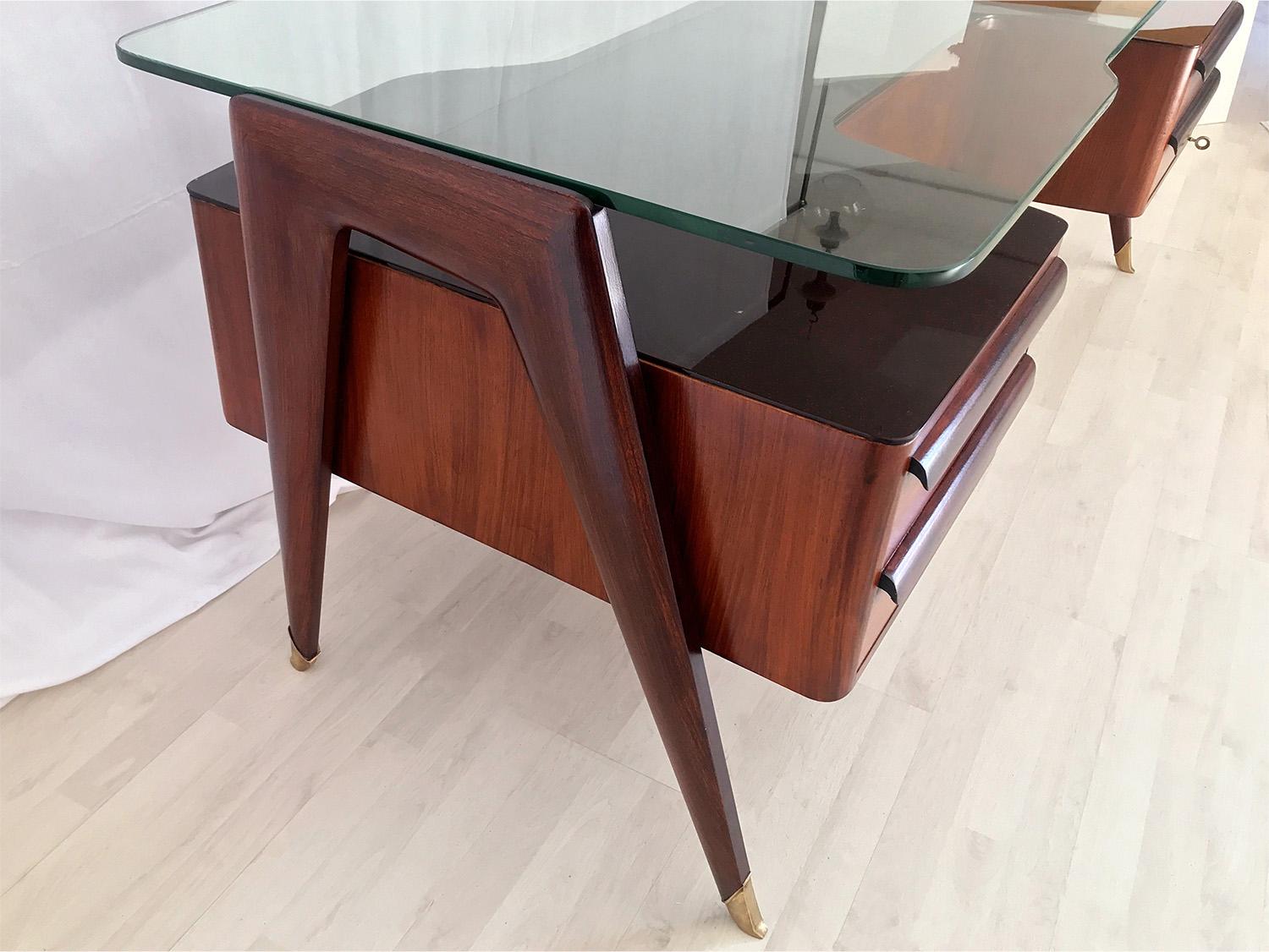 Italian Midcentury Rosewood Executive Desk by Vittorio Dassi, 1950s 14