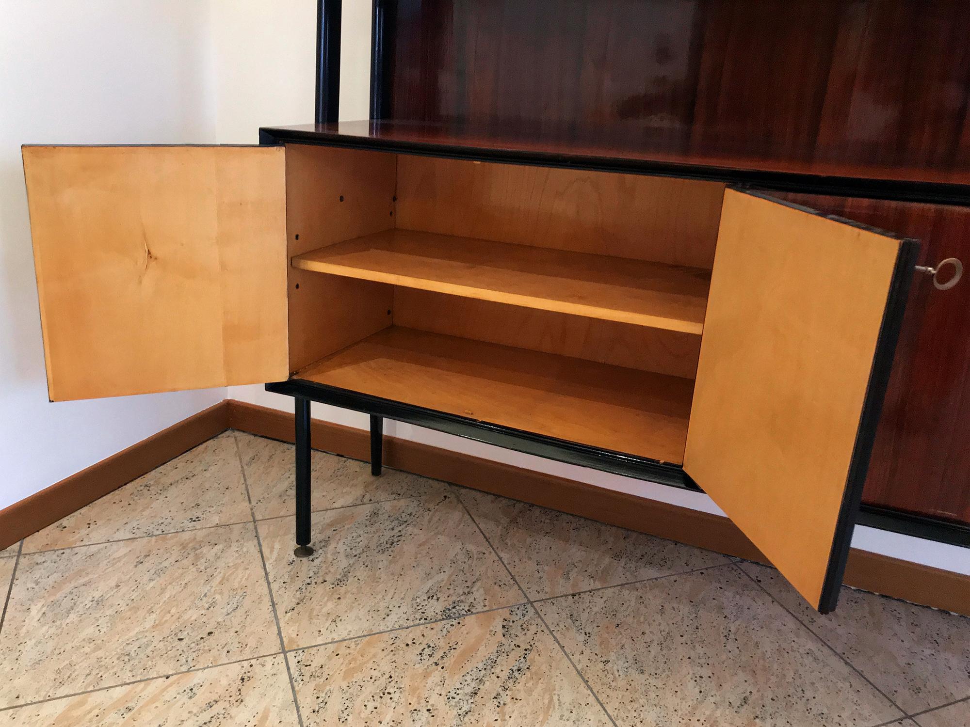 Italian Midcentury Self-Standing Wall Unit or Bookcase by Vittorio Dassi, 1950s 2