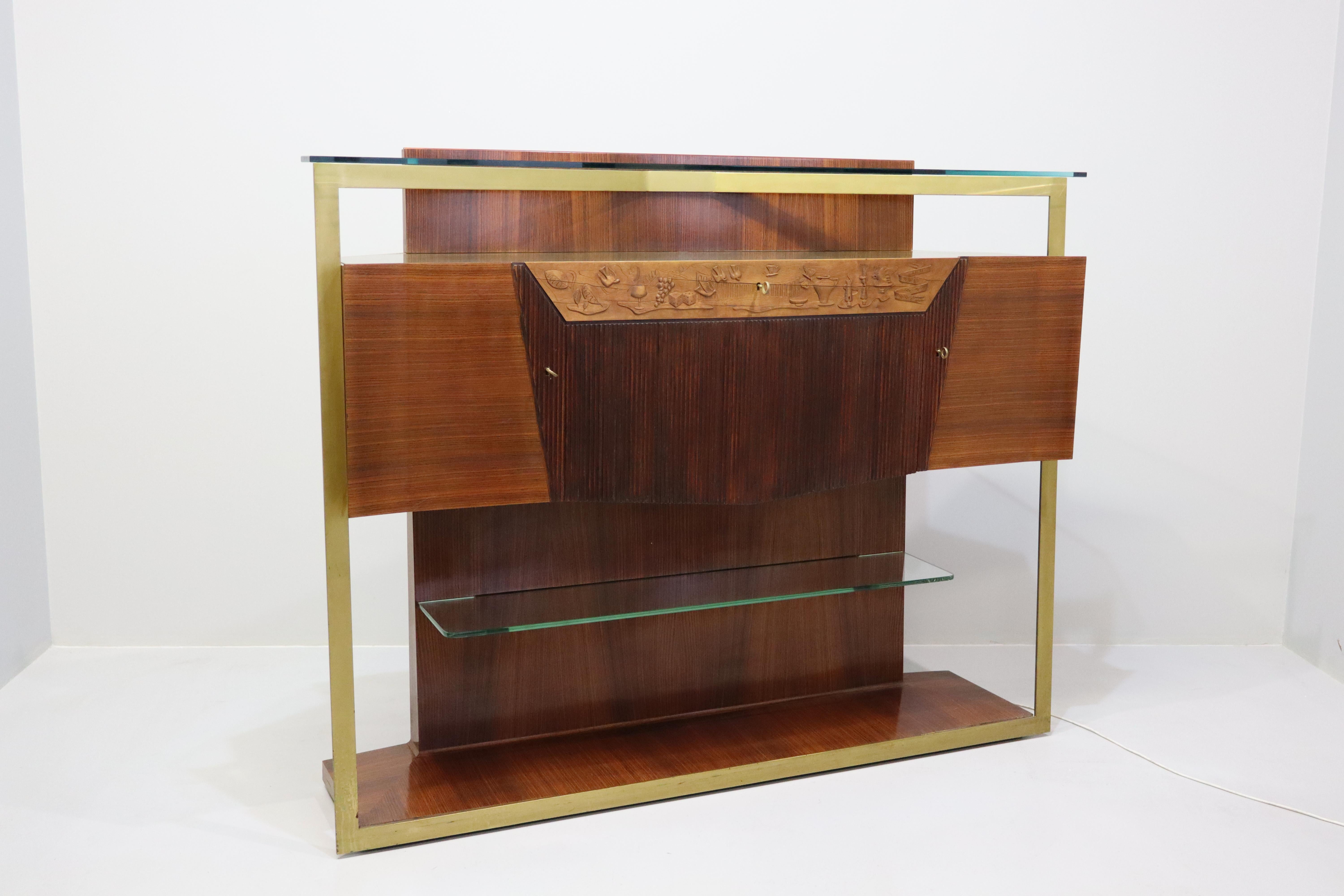 Mid-Century Modern Italian Midcentury Rosewood Sideboard or Bar Cabinet by Vittorio Dassi, 1950s For Sale