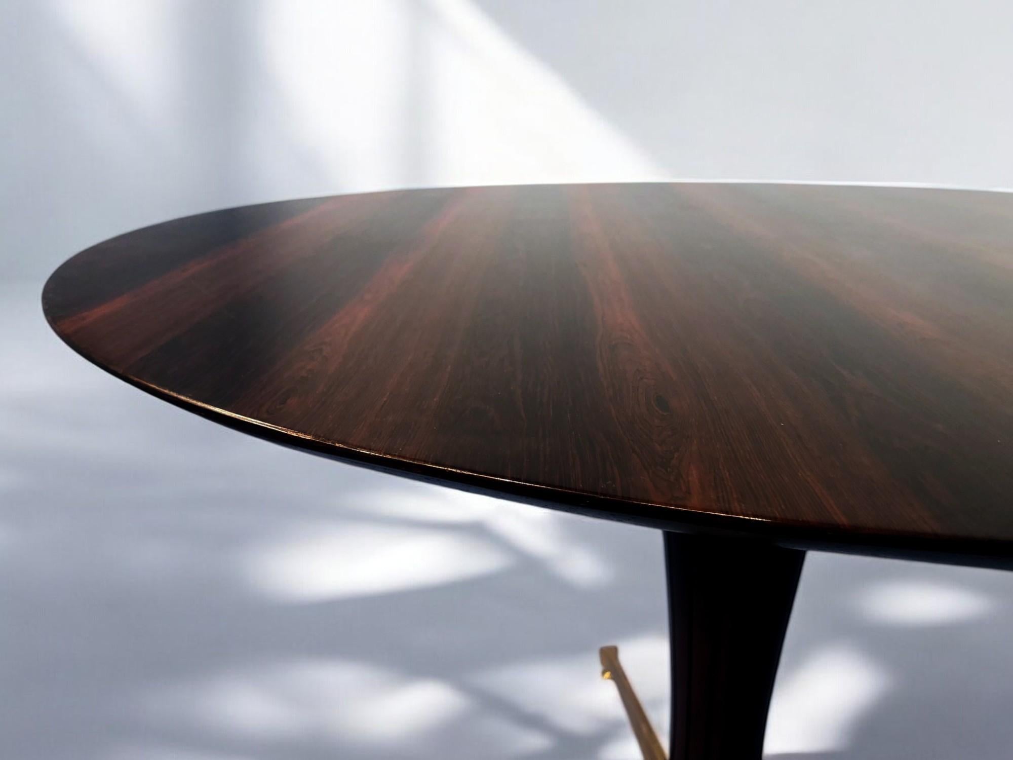 Italian Midcentury Rosewood Table Attributed to Paolo Buffa, 1950s For Sale 4