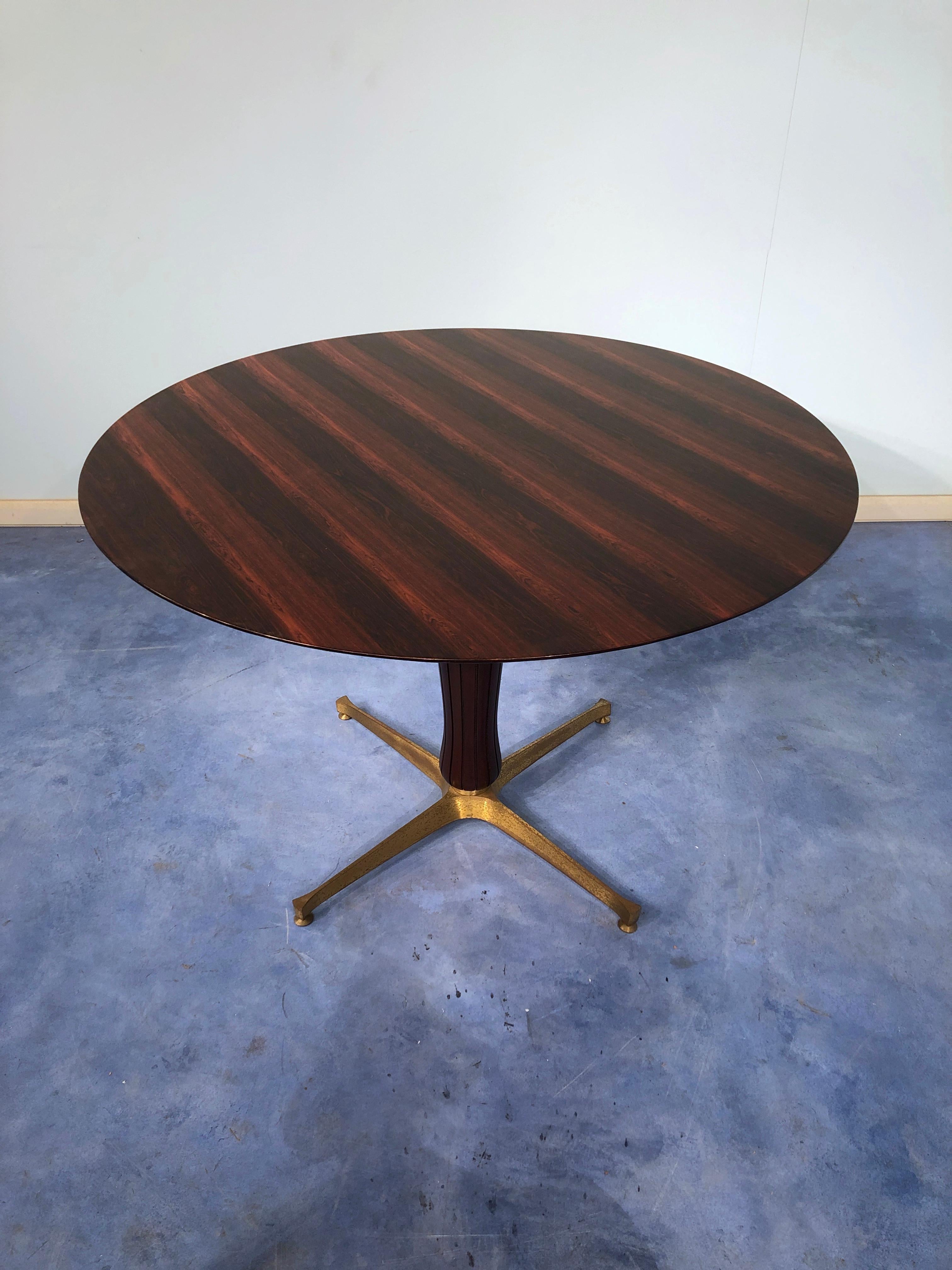 Table italienne en teck du milieu du siècle attribuée à Paolo Buffa, années 1950 en vente 1