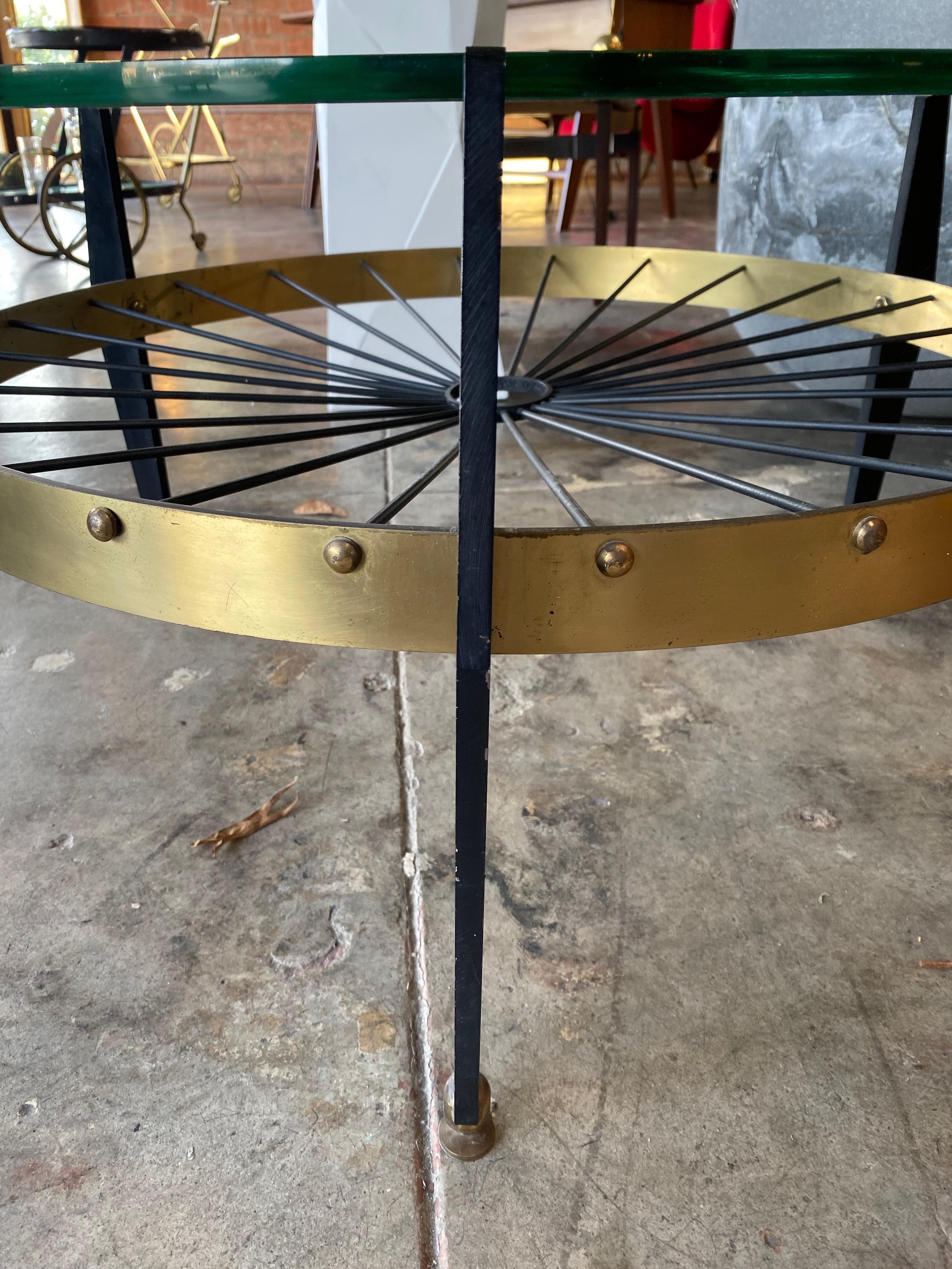 Italian Midcentury Round Coffee Table in Glass and Brass, 1960s 1