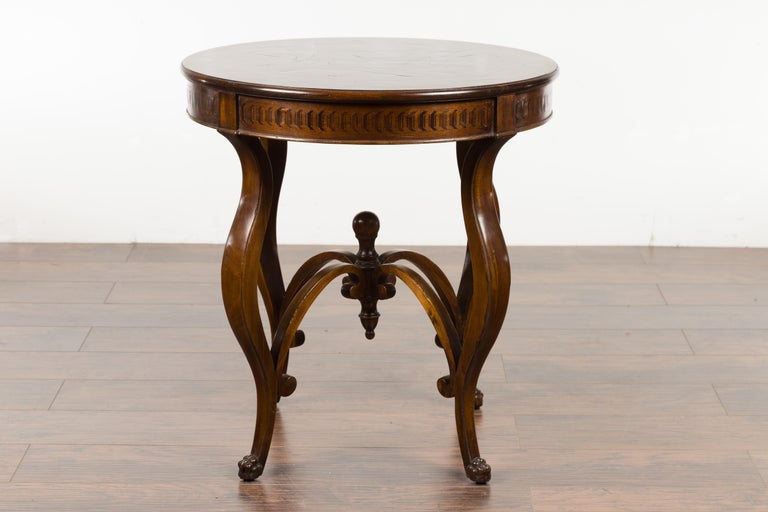 Italian Midcentury Round Top Side Table with Inlaid Decor and Cabriole Legs For Sale 6