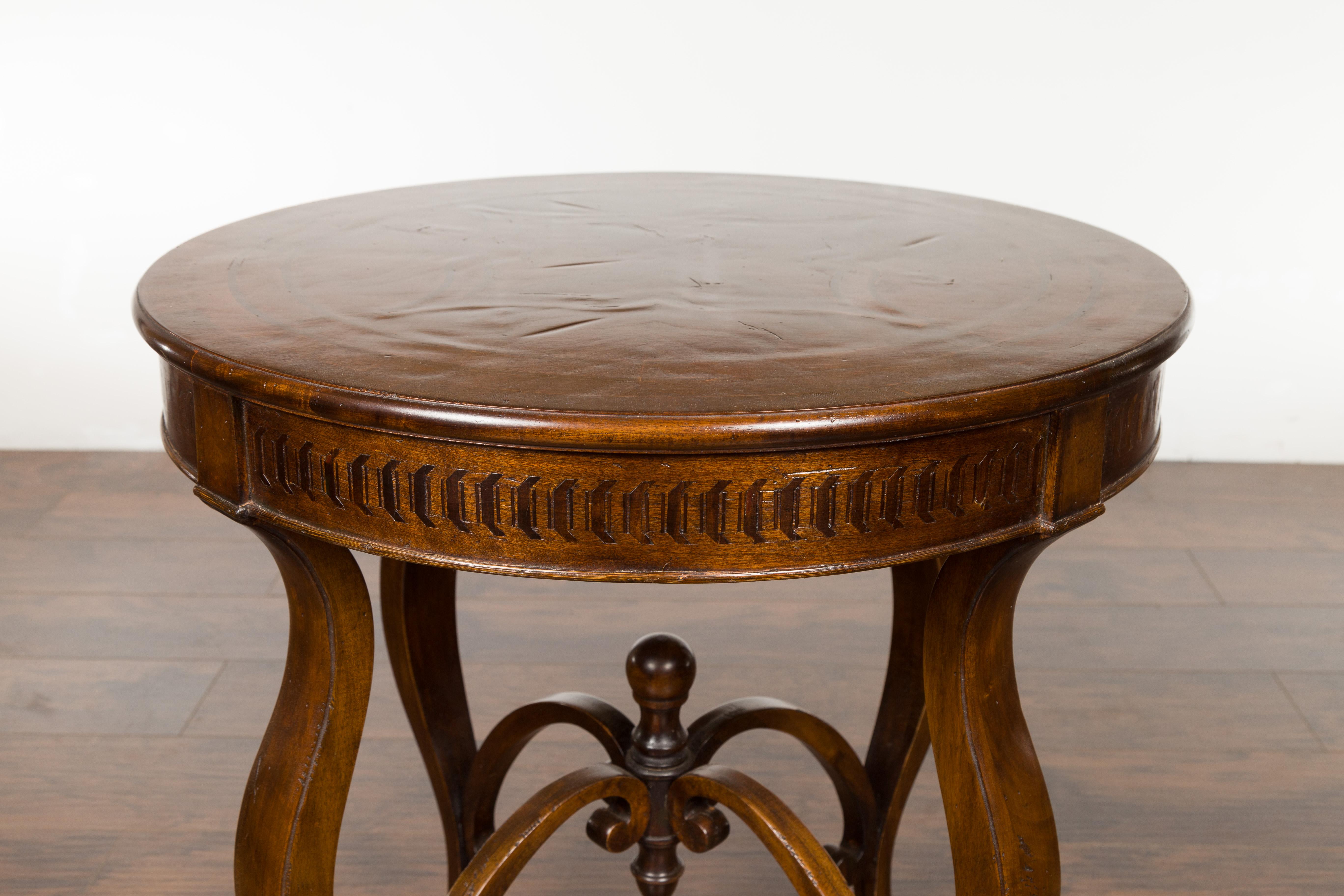 Veneer Italian Midcentury Round Top Side Table with Inlaid Decor and Cabriole Legs