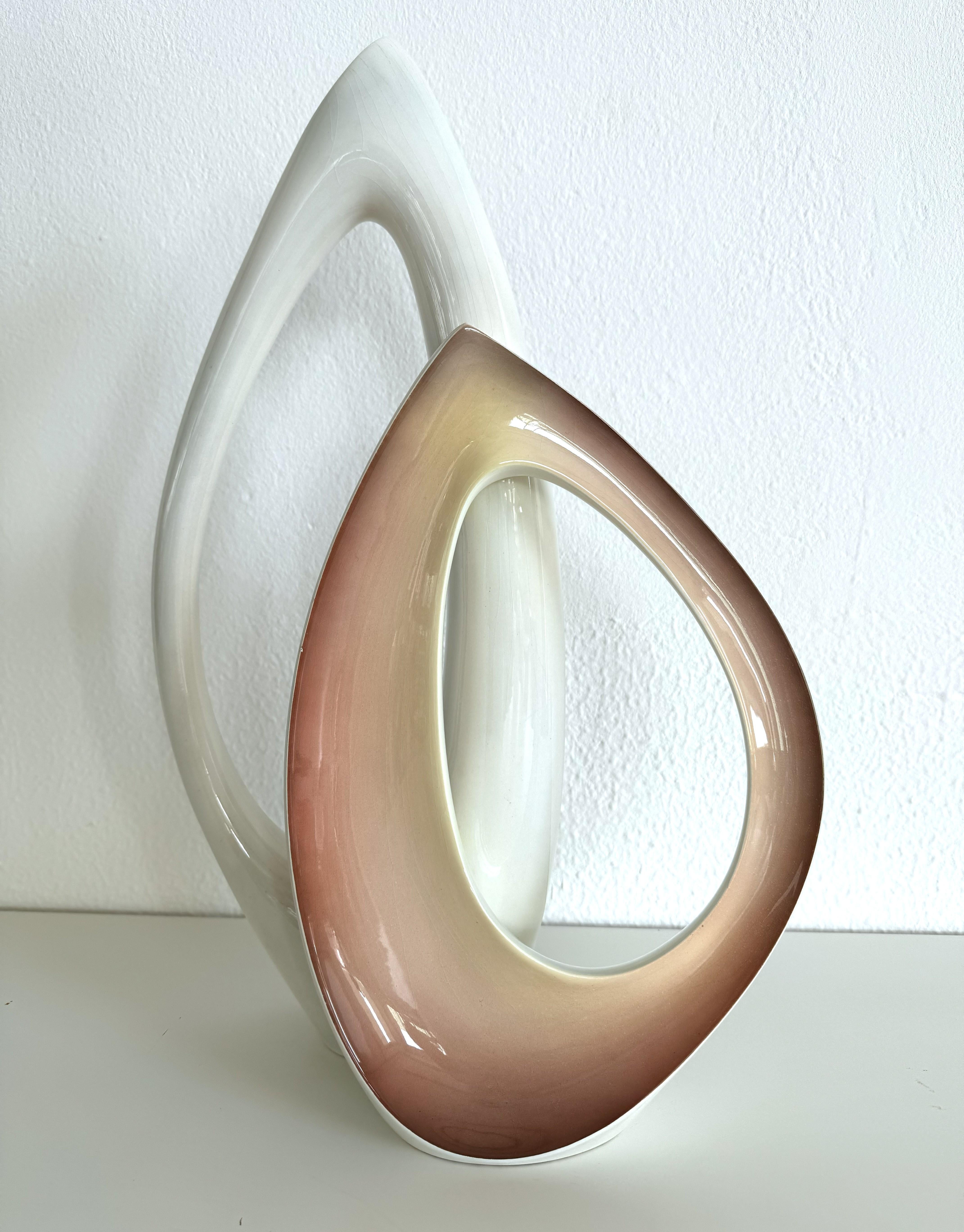 Italian Midcentury Sculptural Ceramic Vase by VIBI Torino, 1950s in vendita 3