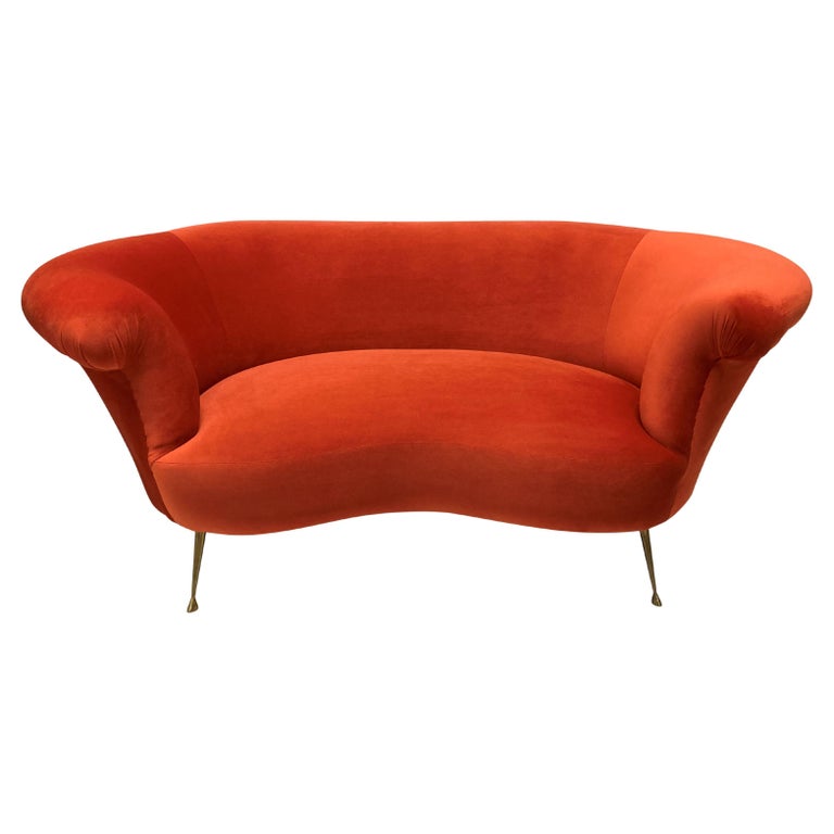 Italian MidCentury Sculptural Sofa in Tomato Velvet For Sale at 1stDibs