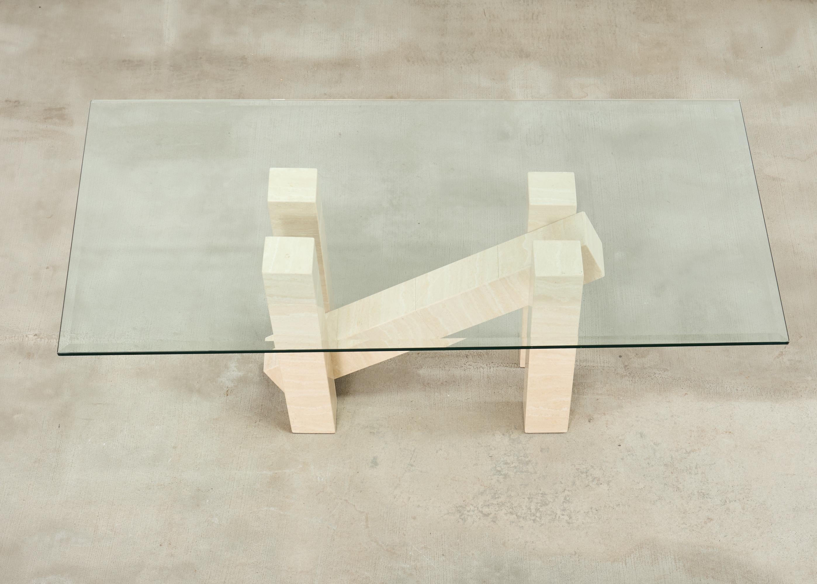Biseauté Italian Midcentury Sculptural Travertine Dining Table 7 Ft. en vente