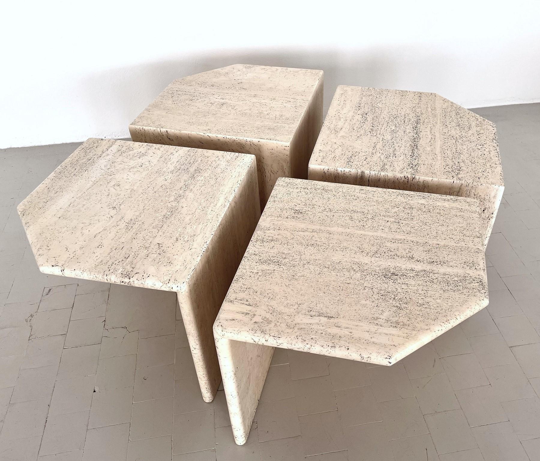 Italian Midcentury Sectional Travertine Marble Coffee Table of Four Pieces, 1970 For Sale 4