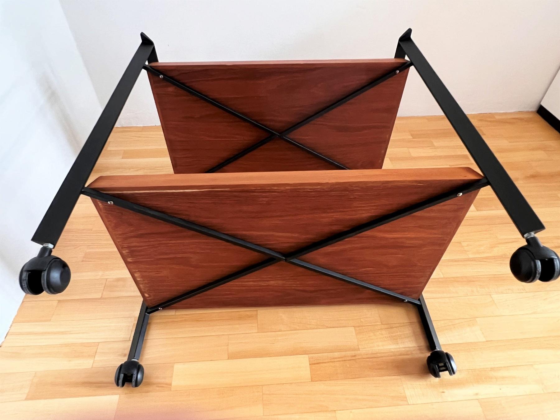 Italian Midcentury Serving Bar Cart or Trolley with Teak Trays, 1970s For Sale 8