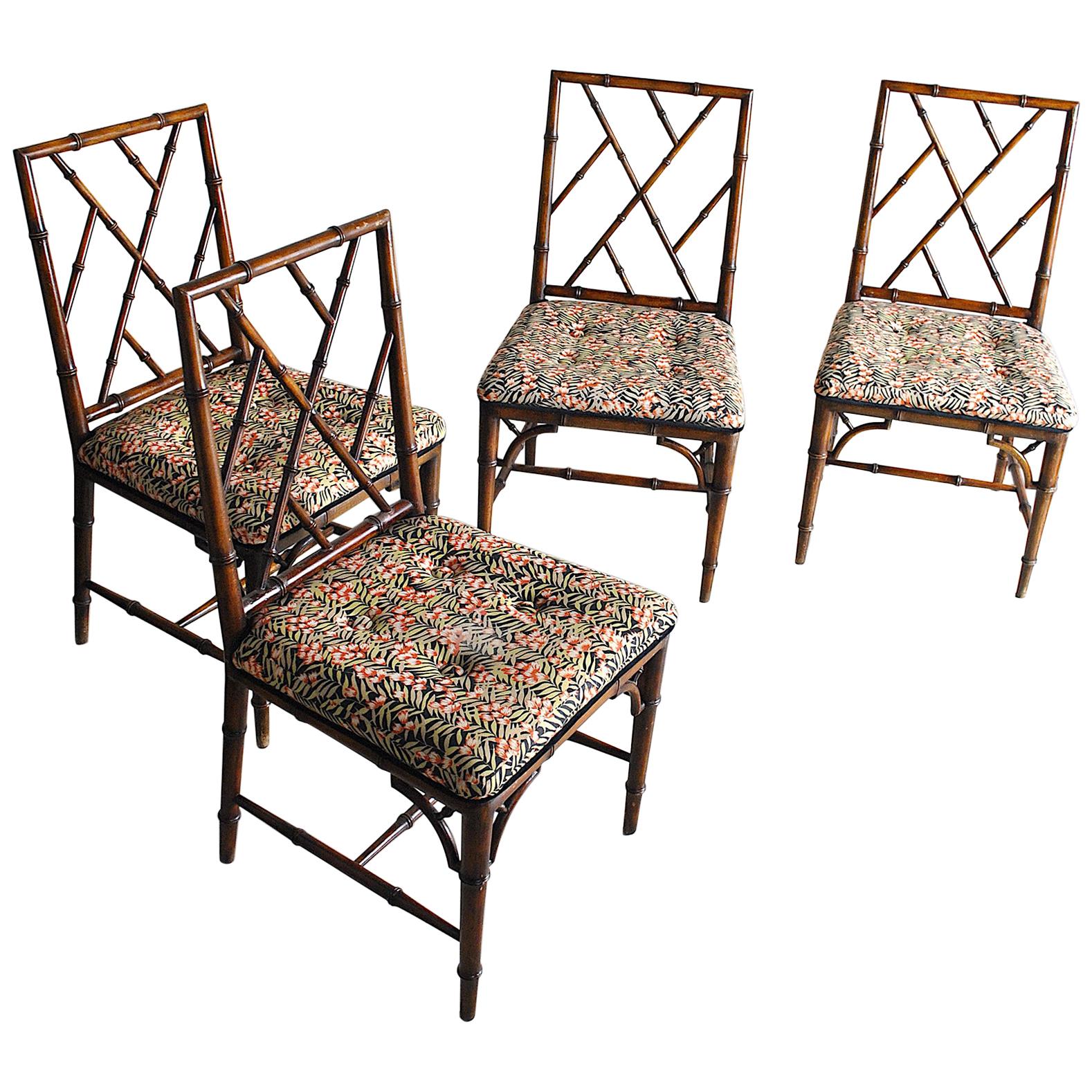 Italian Midcentury Set of 4 Chairs in Bamboo