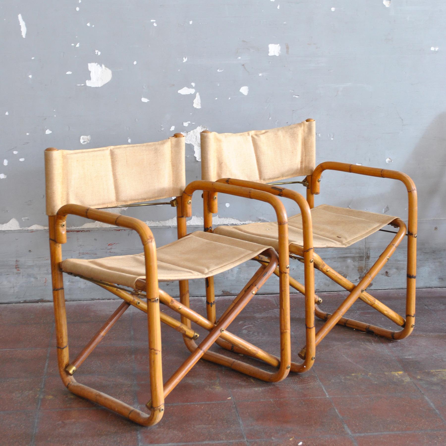Italian Midcentury Set of Four Chairs in a Manner of Crespi, 1960's 4