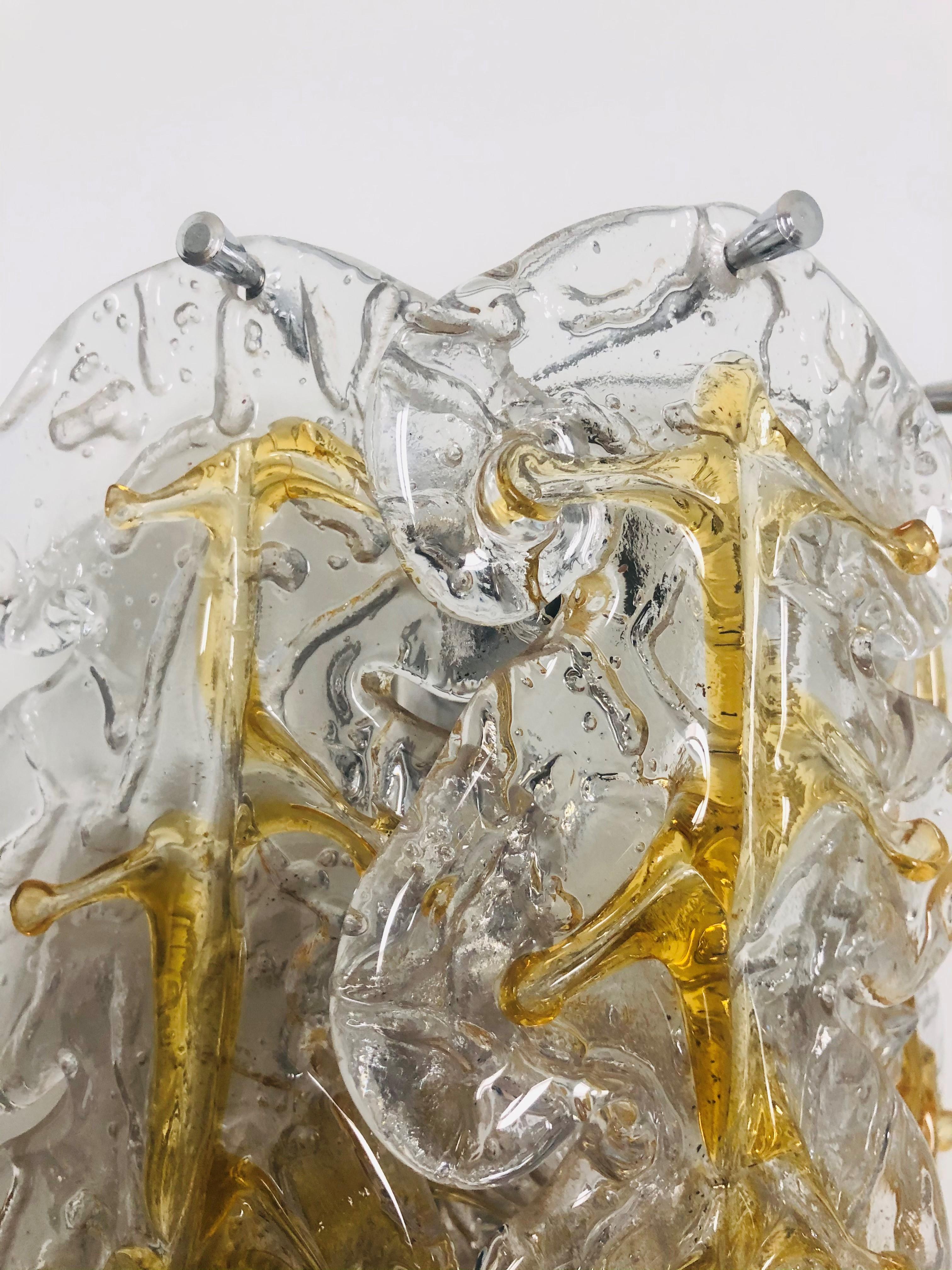 Italian Midcentury Set of Four Murano Leaf Wall Sconces by Mazzega, 1970s en vente 5
