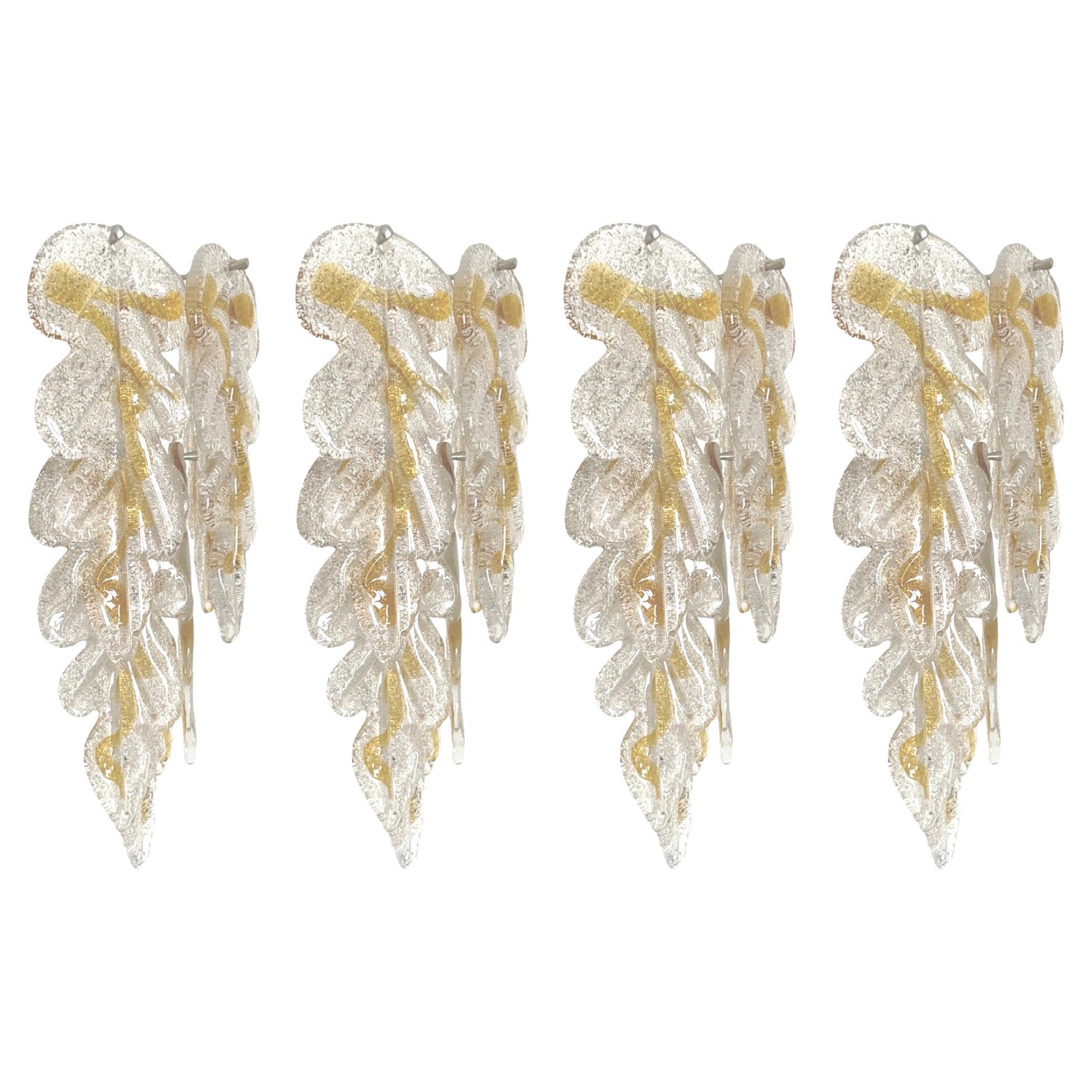 Italian Midcentury Set of Four Murano Leaf Wall Sconces by Mazzega, 1970s en vente