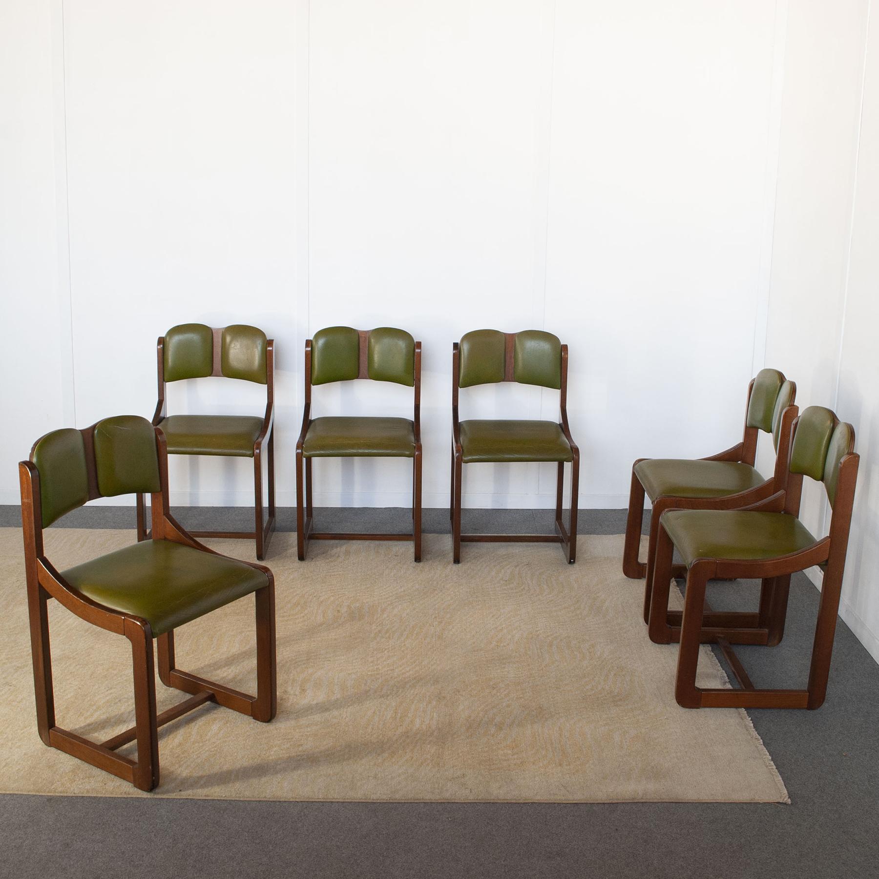 Mid-Century Modern Italian midcentury set of six chairs production 1960s For Sale