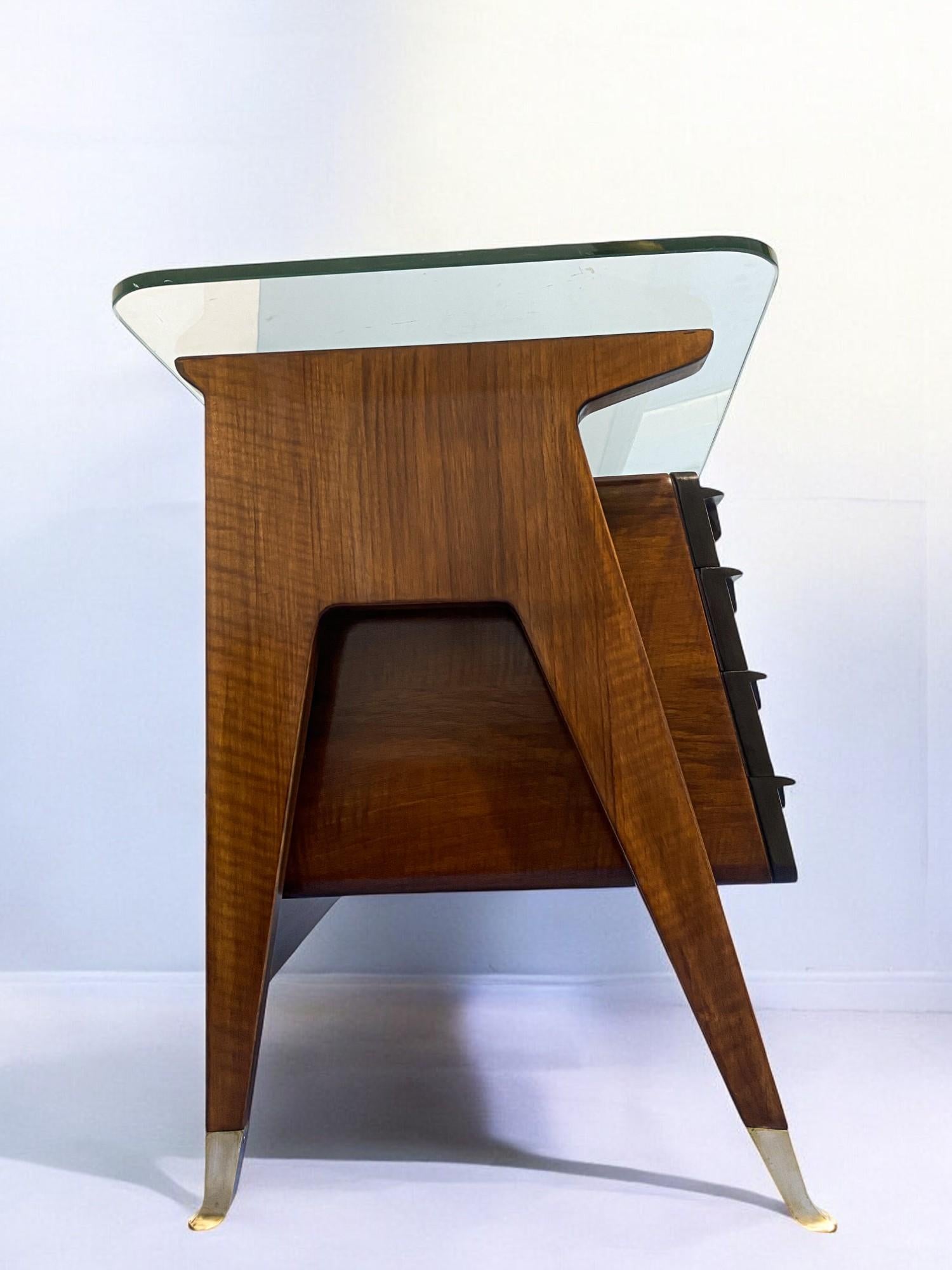 Aparador Consola Aparador italiano de mediados de siglo diseñado por Vittorio Dassi, años 50 en venta 9