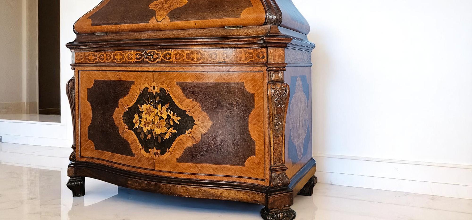 Credenza o Trumeau intarsiato di Pietro Ferrario, Italia 1946 in vendita 3
