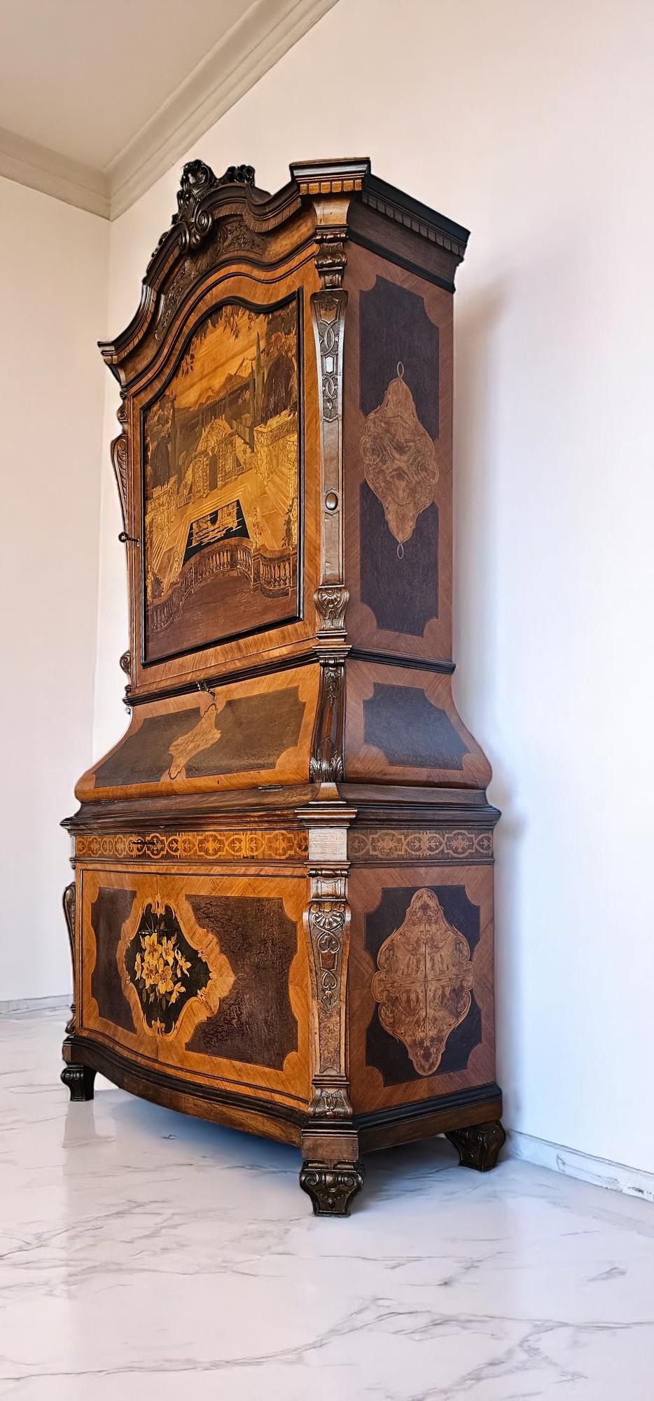 Intarsio Credenza o Trumeau intarsiato di Pietro Ferrario, Italia 1946 in vendita