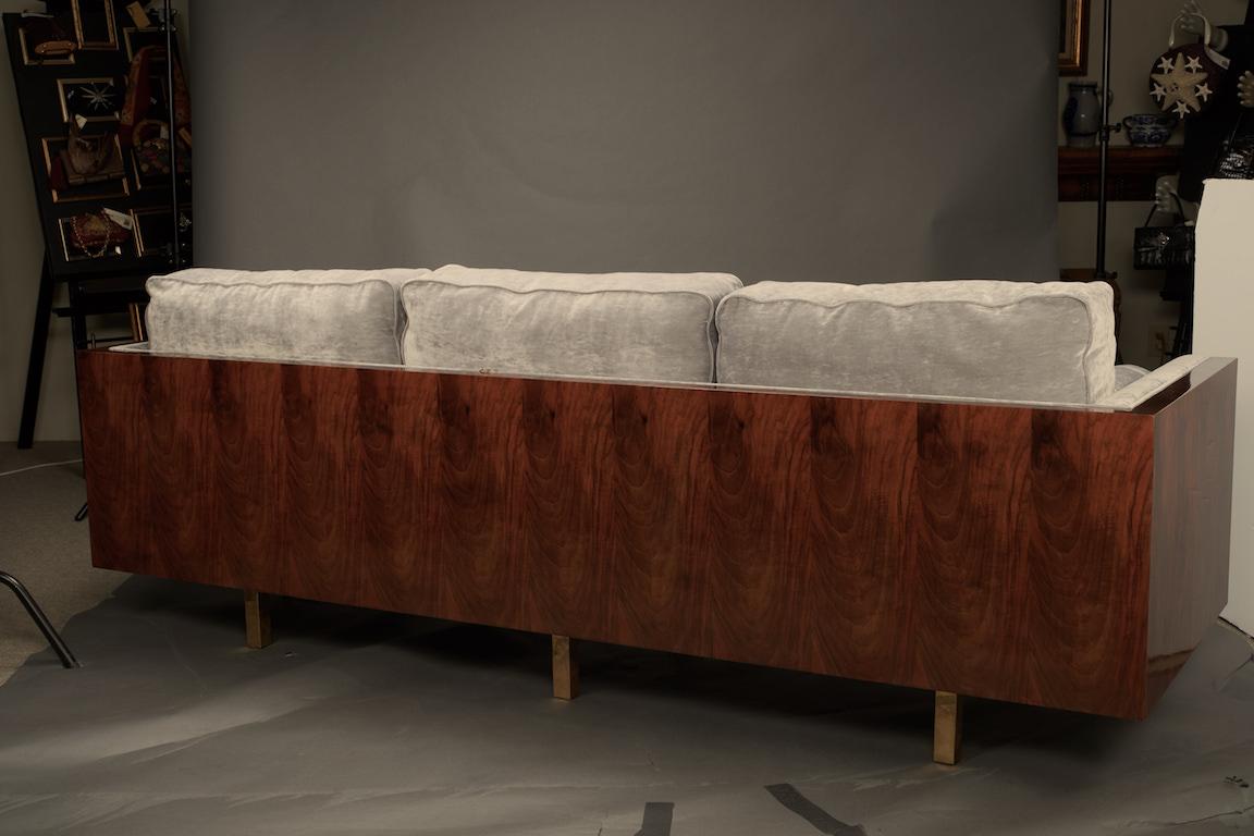 Italian Midcentury Sofa in Walnut In Excellent Condition In Houston, TX
