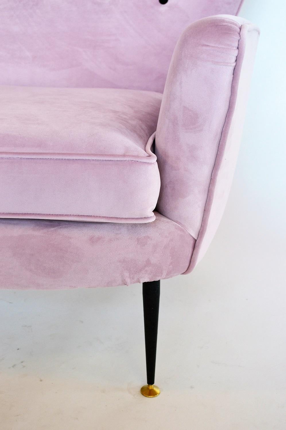 Italian Midcentury Sofa or Settee with Brass and Lilac Pink Velvet, 1950s 2