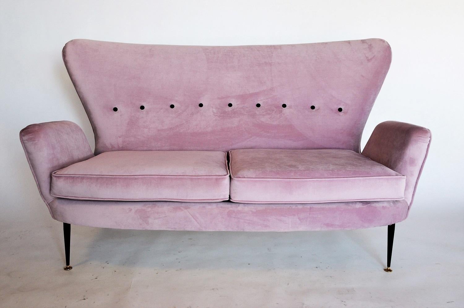 Italian Midcentury Sofa or Settee with Brass and Lilac Pink Velvet, 1950s 12