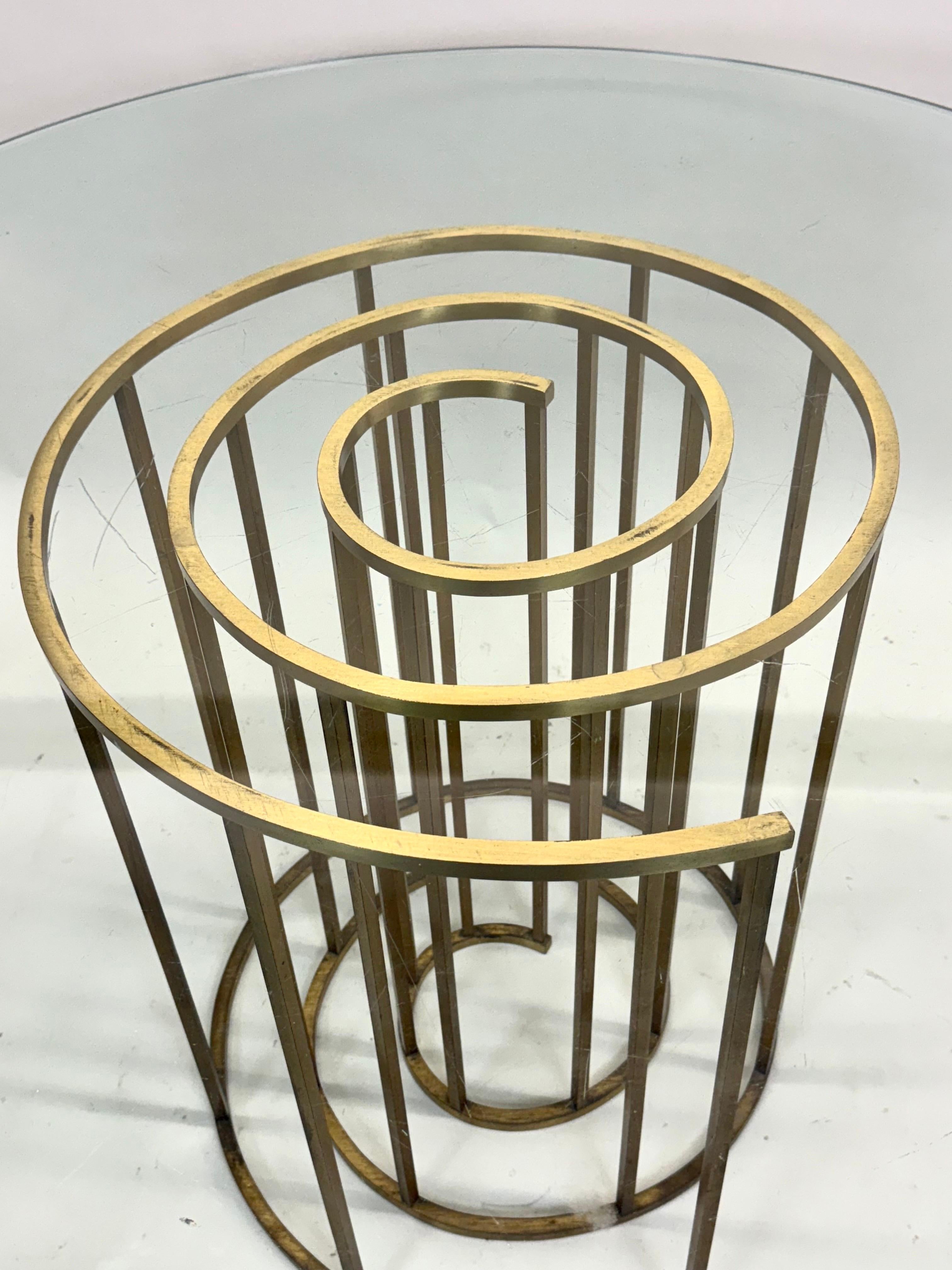 Italian Midcentury Spiral Brass Dining / CenterTable Base, Luciano Frigerio 1970 For Sale 3