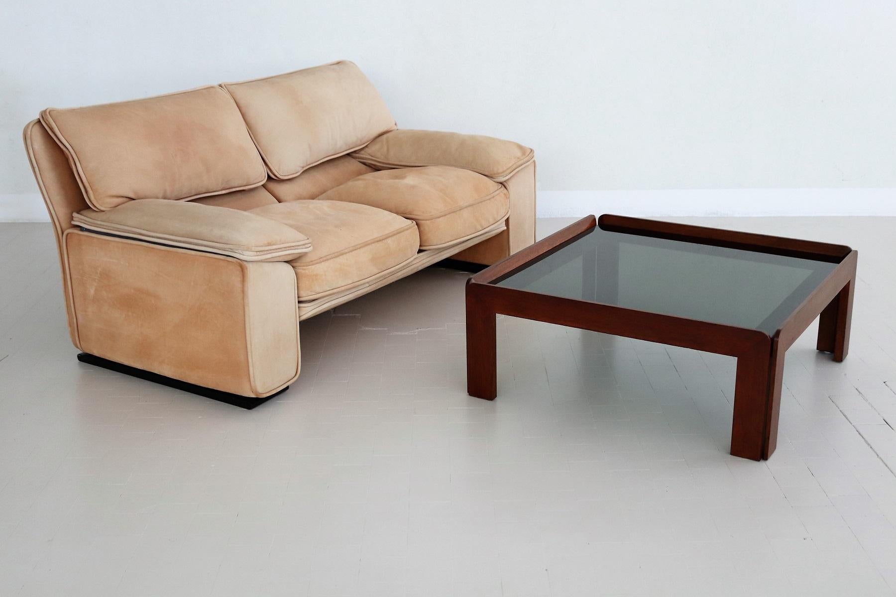 Italian Midcentury Square Coffee Table in Beechwood and Smoked Glass, 1960s For Sale 9