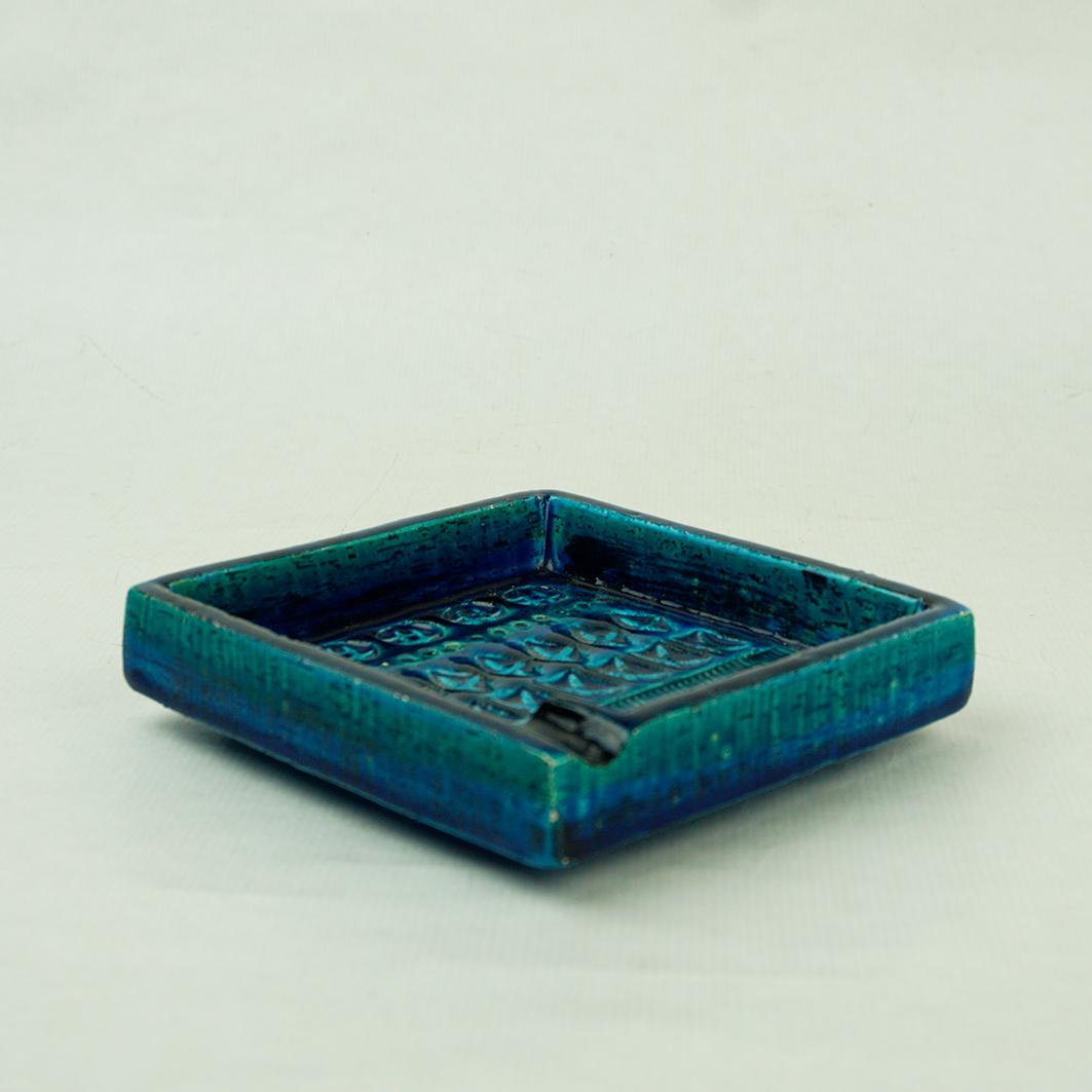 Mid-Century Modern Italian Midcentury square Rimini Blu Ceramic Ashtray by Aldo Londi for Bitossi For Sale