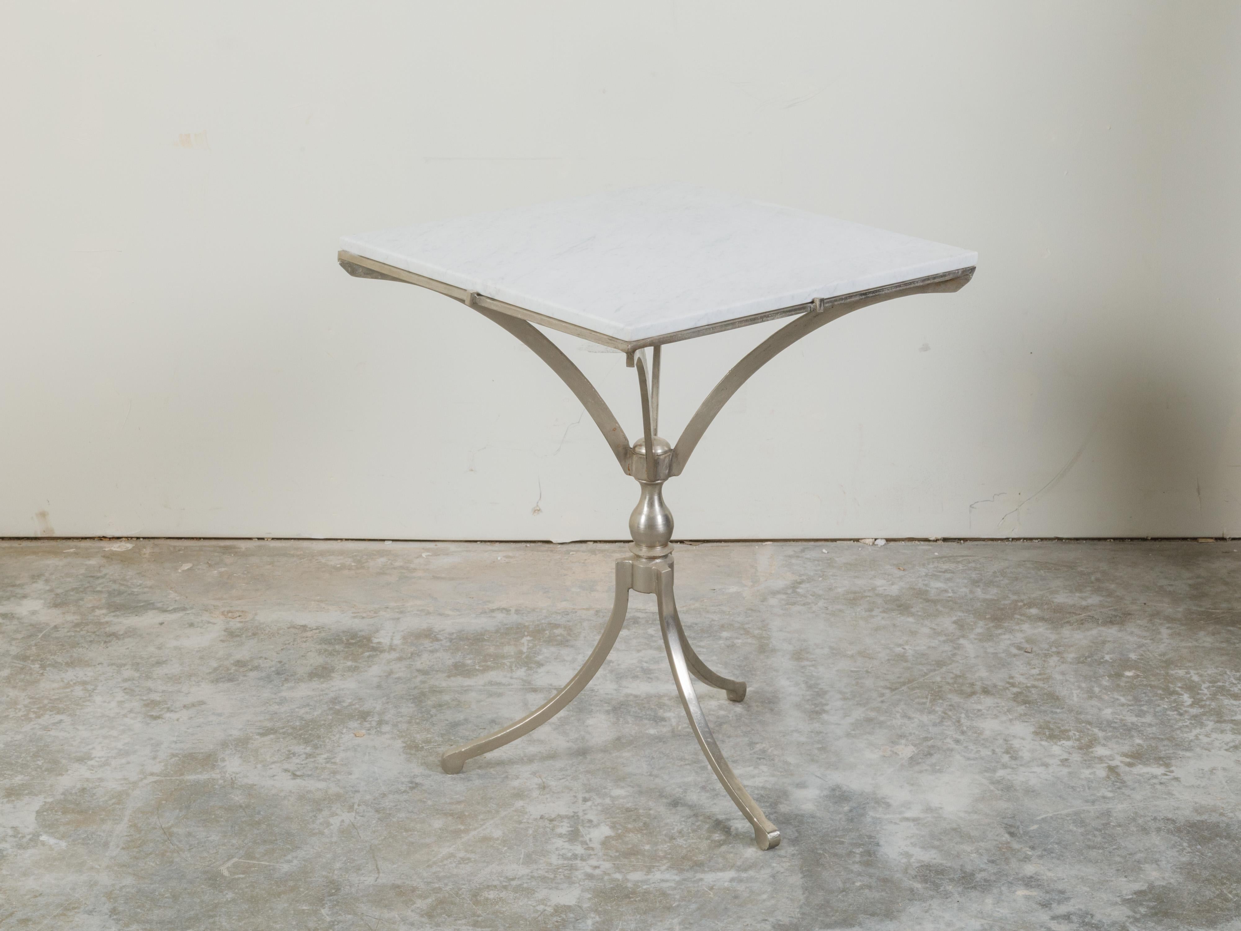 Italian Midcentury Steel Table with White Marble Top and Tripod Base For Sale 1