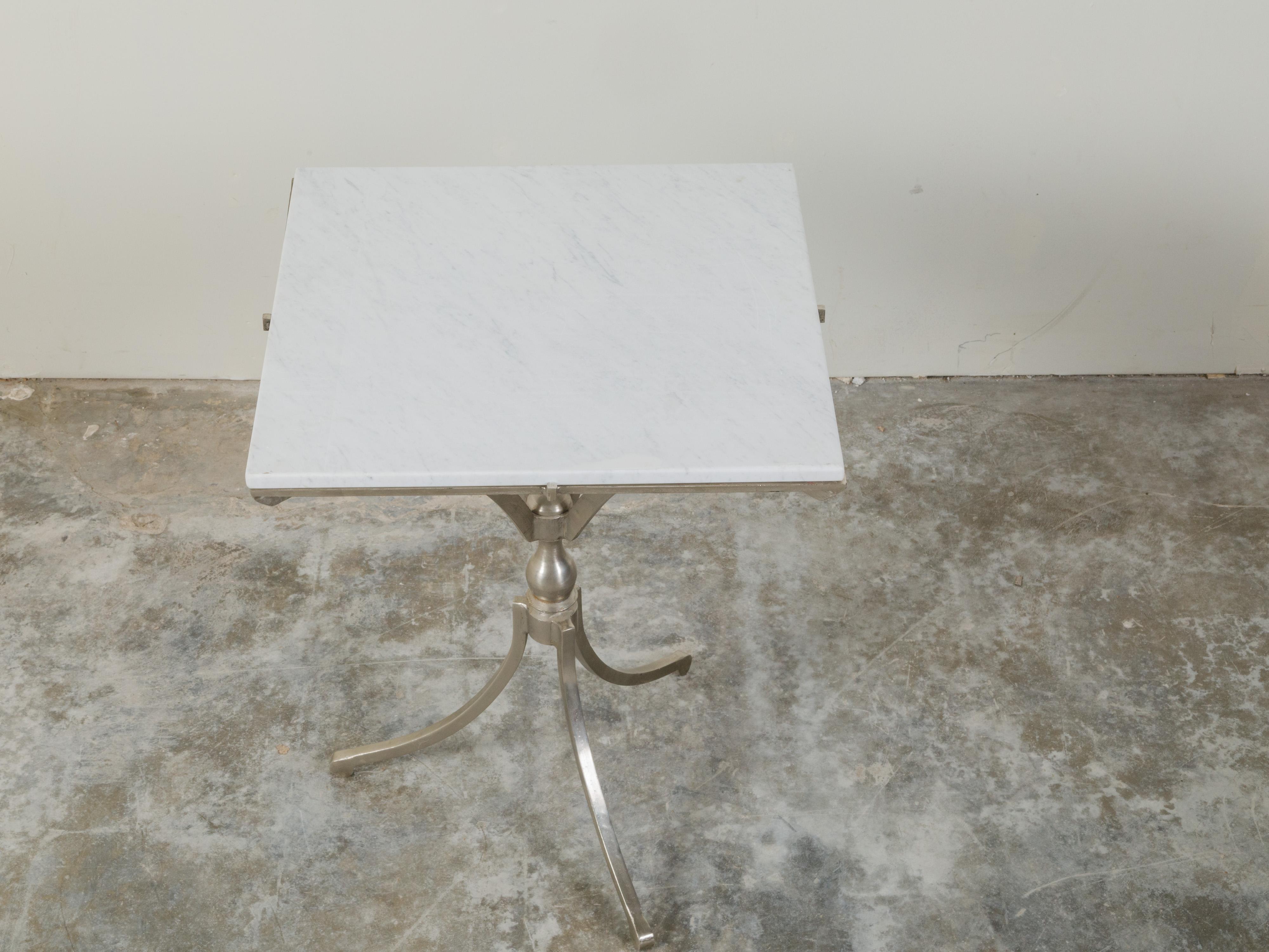 Italian Midcentury Steel Table with White Marble Top and Tripod Base For Sale 4