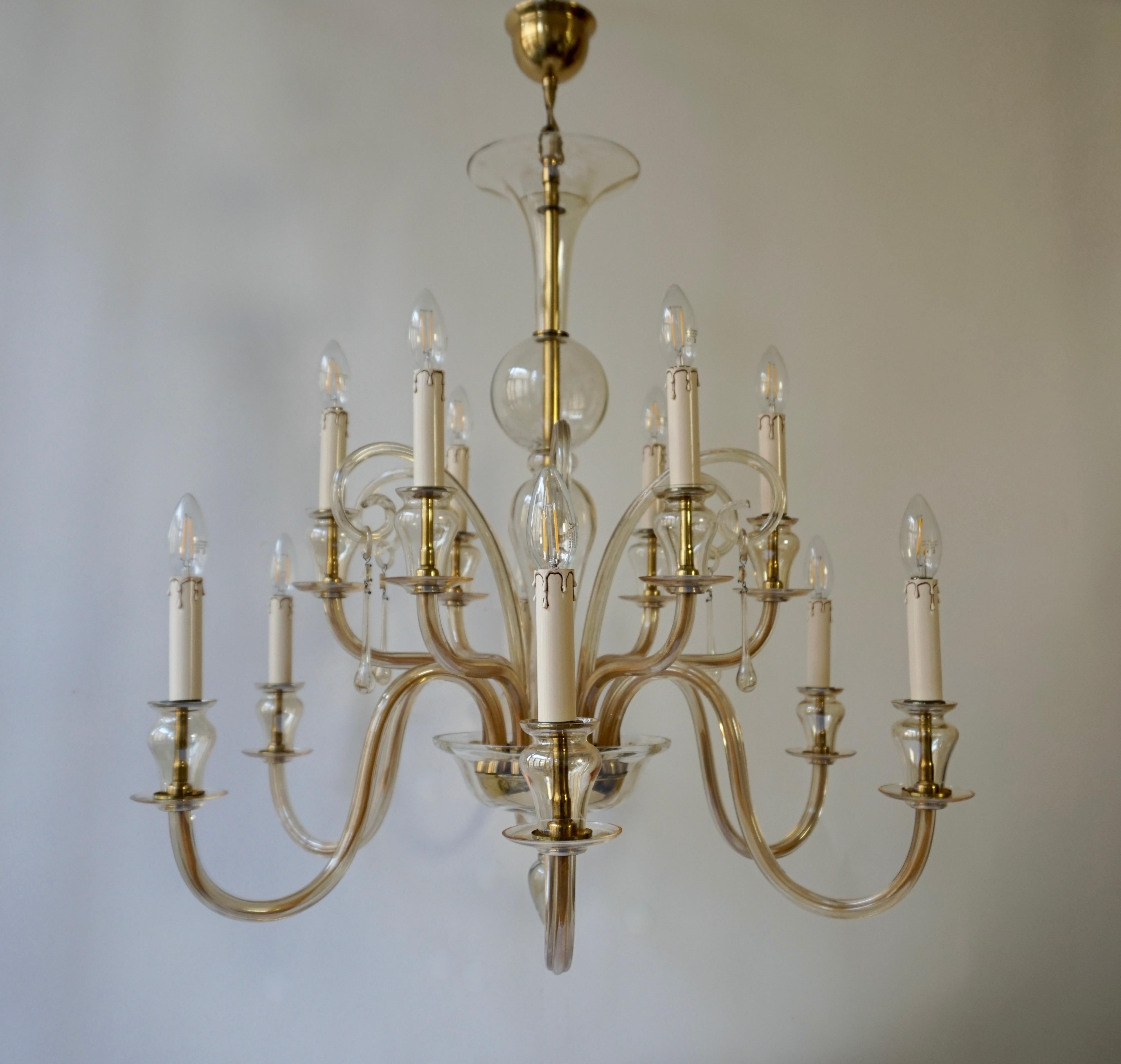 Italian Midcentury Style Hand Blown Murano Venetian Glass Chandelier For Sale 3