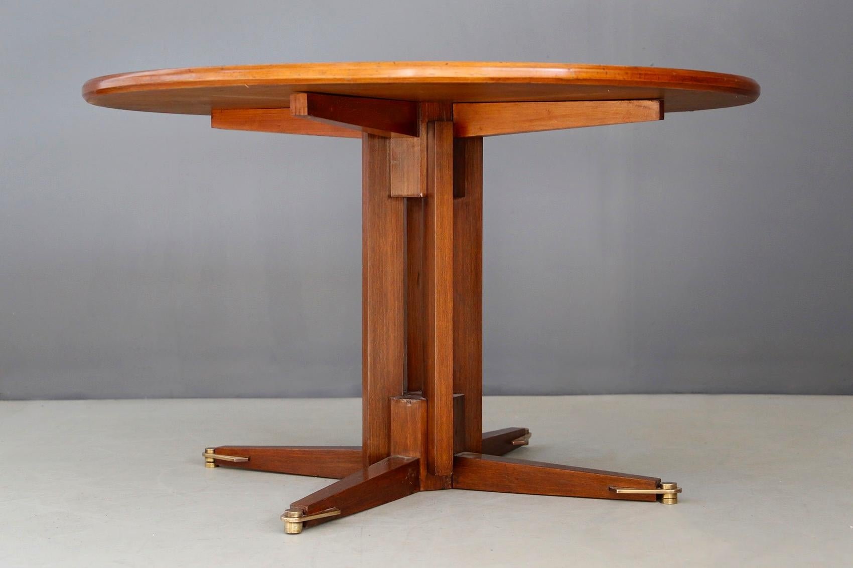 Mid-Century Modern Italian Midcentury Table in Wood and Brass Attributed by Gianfranco Frattini