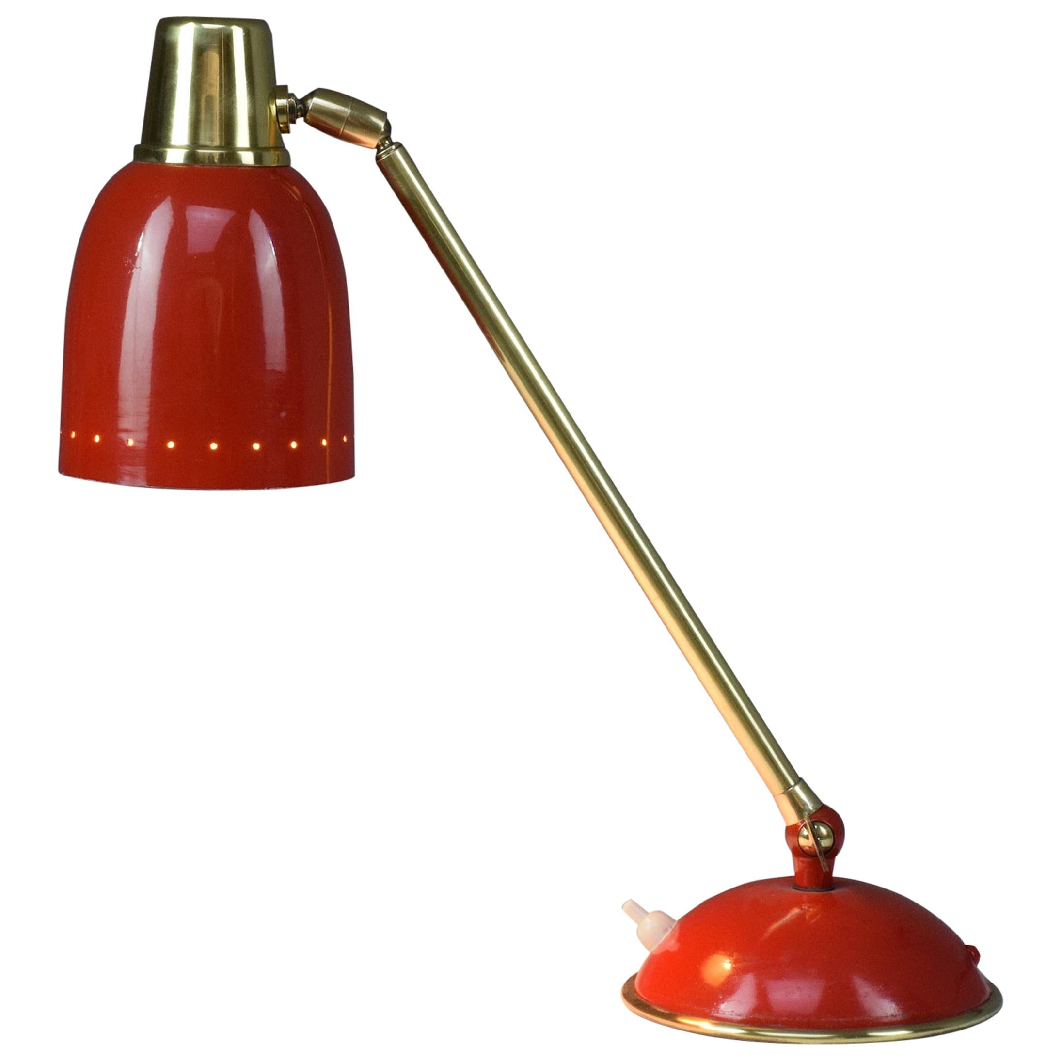 Italian Midcentury Table Lamp in the style of Stilnovo, 1950s