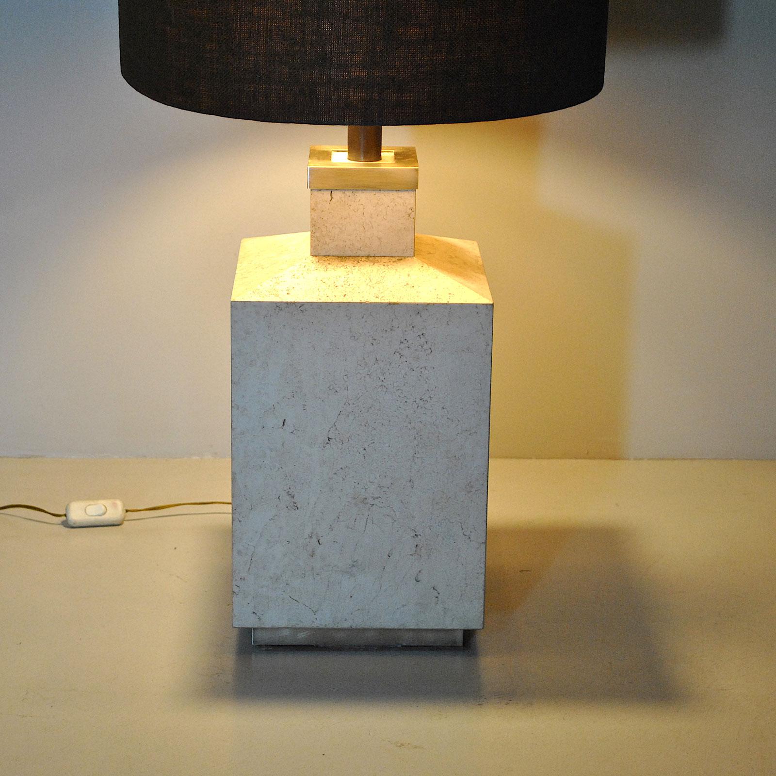 Italian Midcentury Table Lamp Form the 1970s For Sale 5