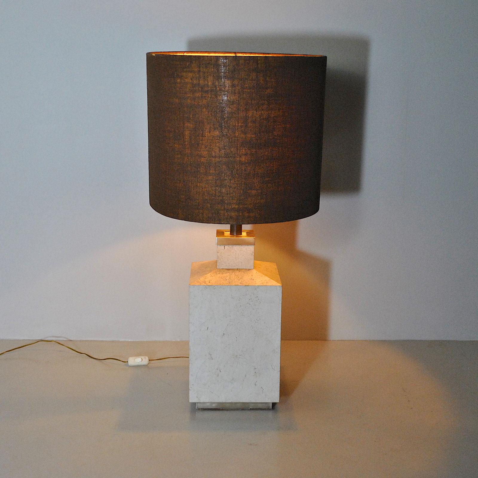 Italian Midcentury Table Lamp Form the 1970s For Sale 3