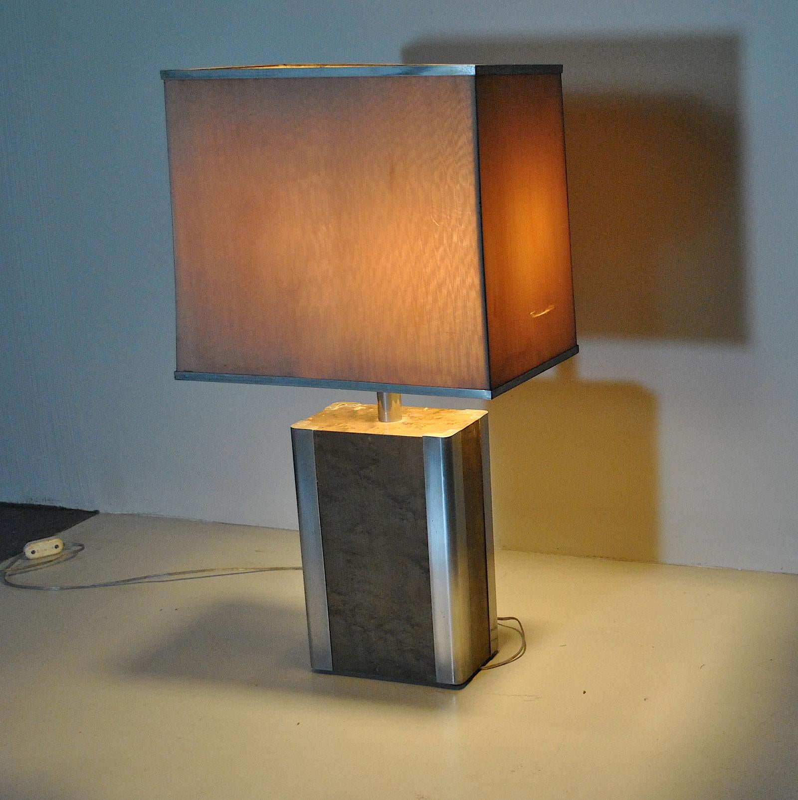 Italian Midcentury Table Lamp in Drawn Wood and Steel from the 1970s For Sale 6
