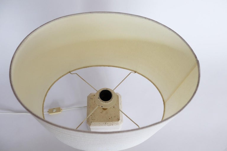 Italian Midcentury Table Lamp in Travertine Marble with Original Lampshade 1970s For Sale 4