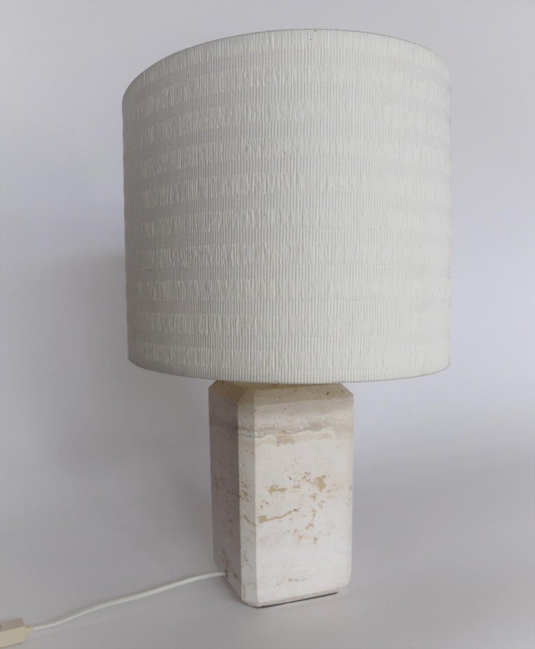 Italian Midcentury Table Lamp in Travertine Marble with Original Lampshade 1970s For Sale 2