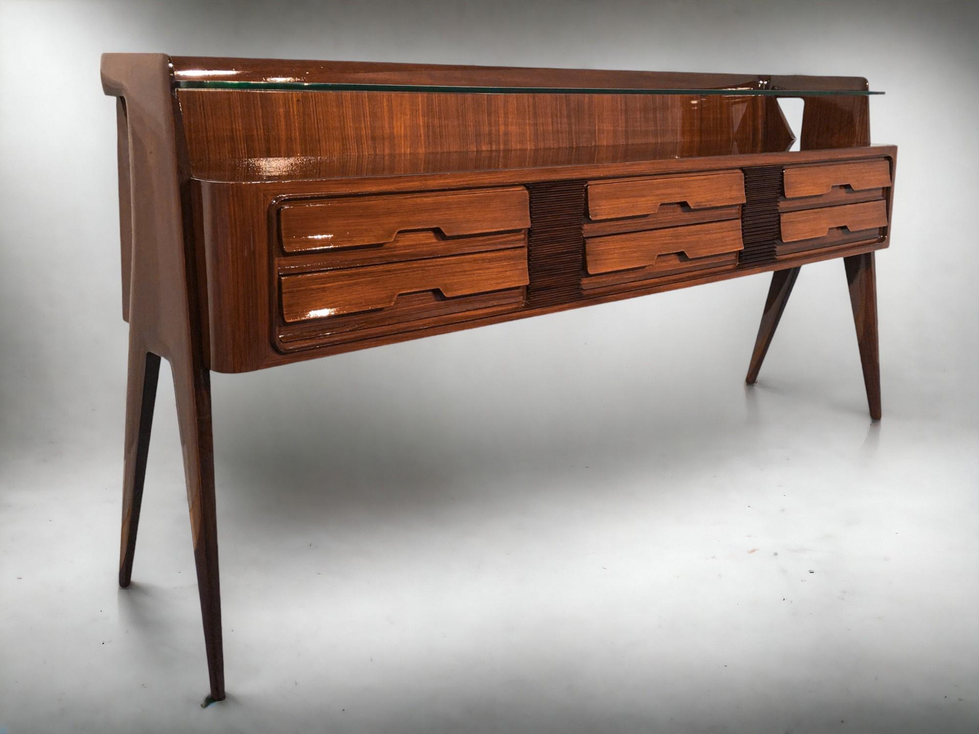 Italian Midcentury Sideboard  or Chest of Drawers by Vittorio Dassi, 1950s For Sale 2