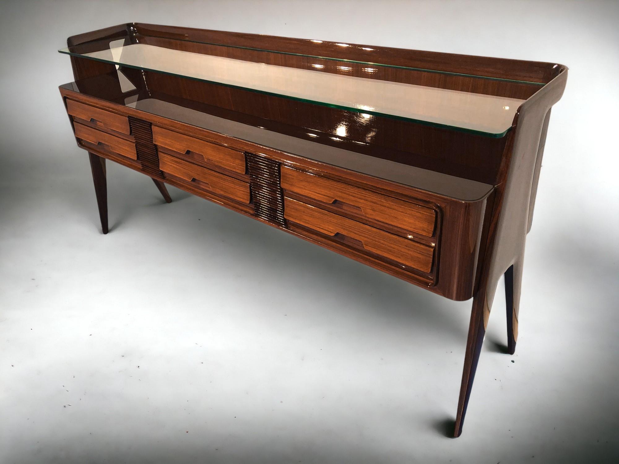 Italian Midcentury Sideboard  or Chest of Drawers by Vittorio Dassi, 1950s In Good Condition For Sale In Traversetolo, IT