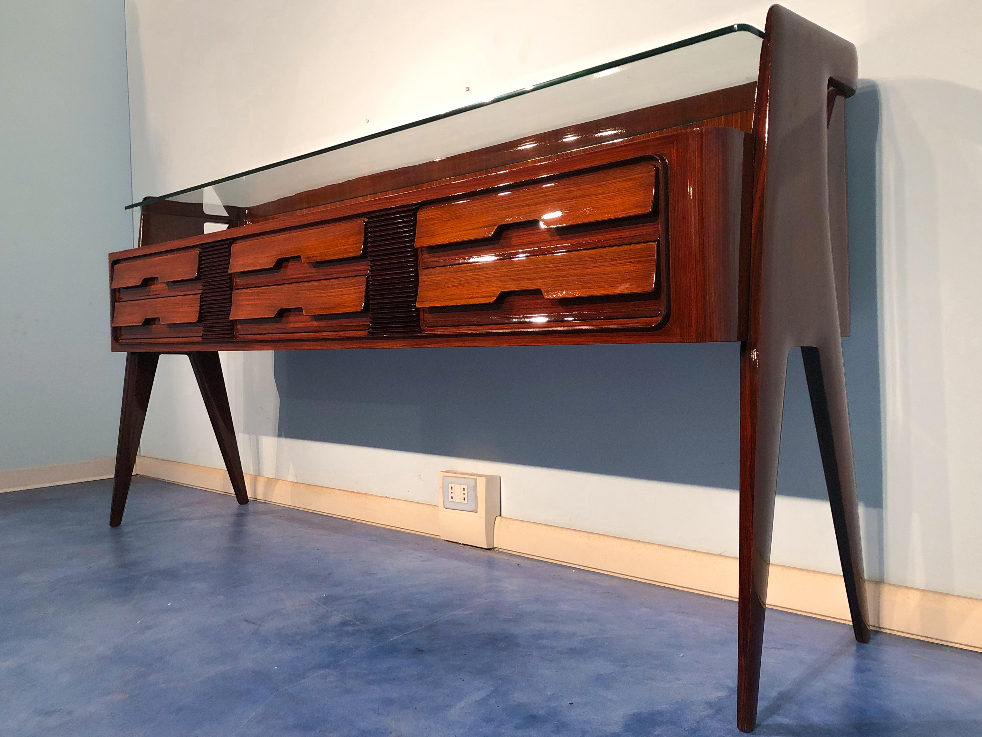 Italienisches Sideboard aus Teakholz aus der Mitte des Jahrhunderts von Vittorio & Plinio Dassi, 1950er Jahre im Zustand „Gut“ im Angebot in Traversetolo, IT