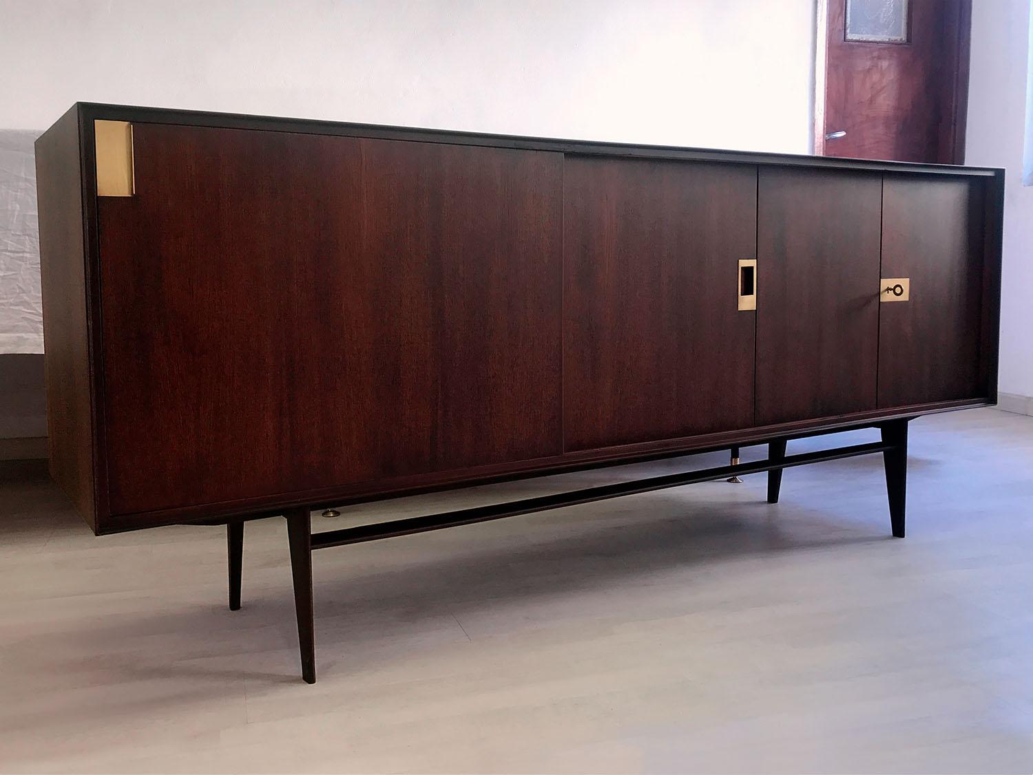 Italian Midcentury Teakwood Sideboard by Vittorio Dassi, 1950s 3