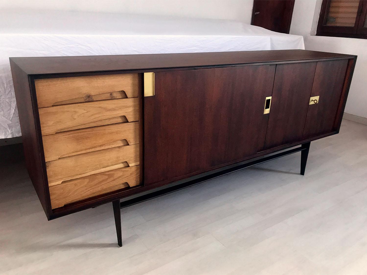 Italian Midcentury Teakwood Sideboard by Vittorio Dassi, 1950s 4