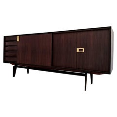 Italienisches Teakholz-Sideboard mit Schiebetür von Vittorio Dassi:: 1950er Jahre