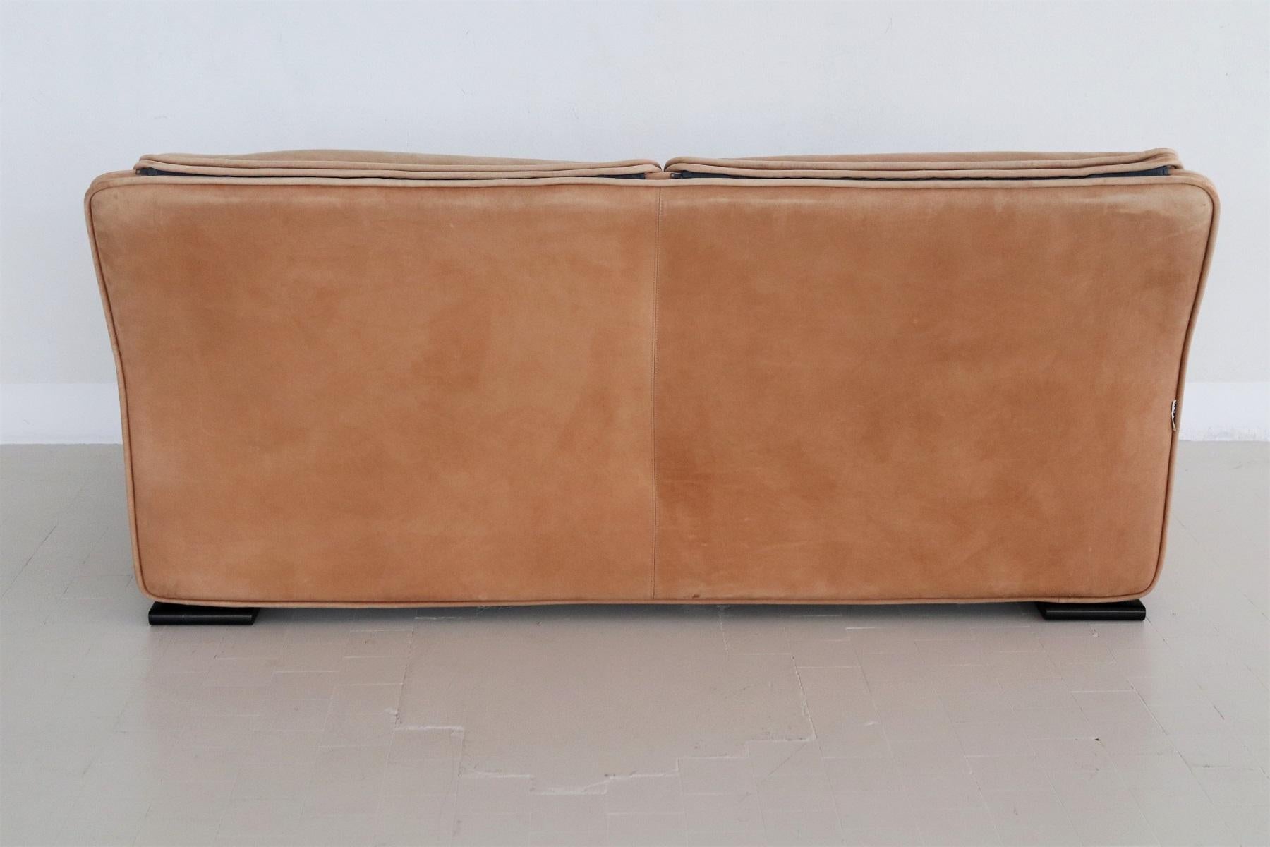 Italian Midcentury Vintage Nappa Leather Sofa by Ferruccio Brunati, 1970s In Good Condition In Morazzone, Varese